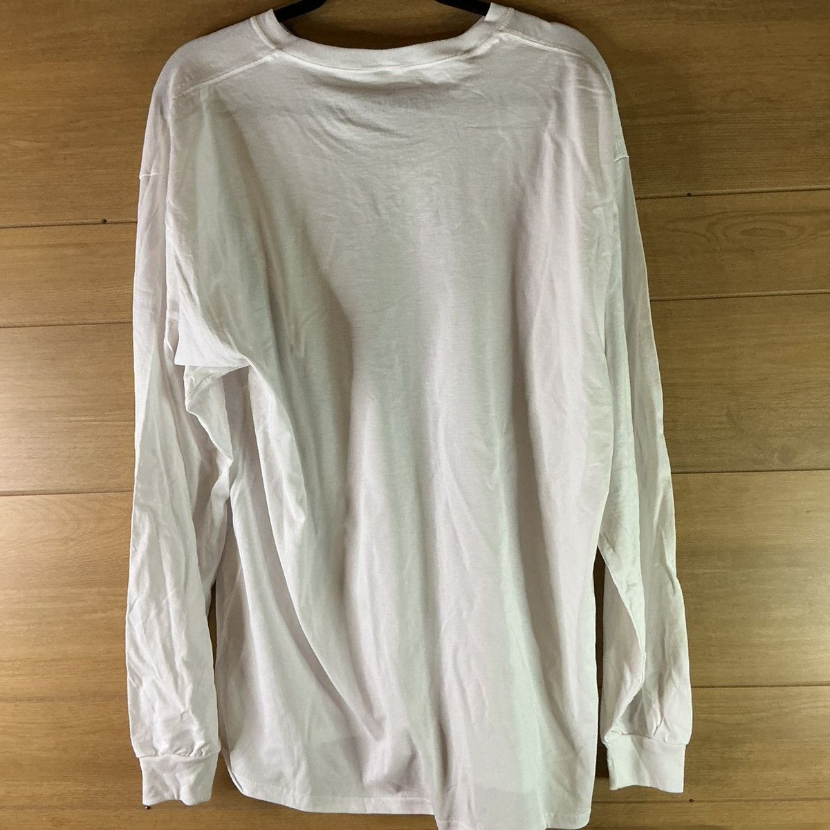 Other Beetlejuice Men’s XL White Graphic Long Sleeve Shirt NWOT Size US XL / EU 56 / 4 - 2 Thumbnail