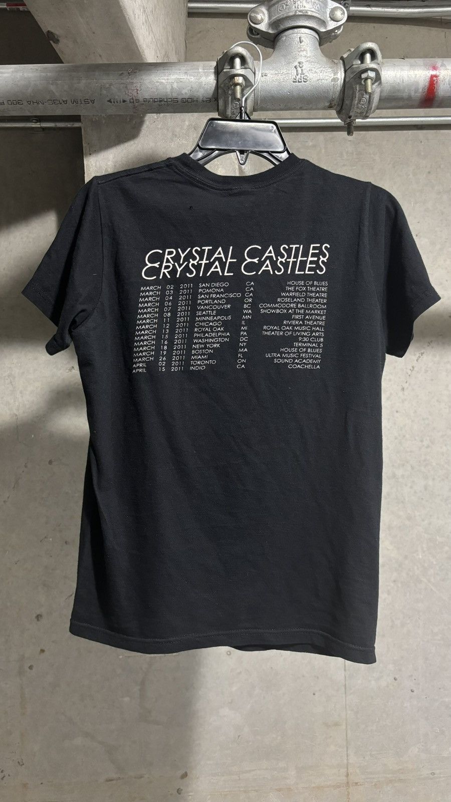Band Tees Crystal Castles (ll) Album Tee Size US S / EU 44-46 / 1 - 3 Thumbnail