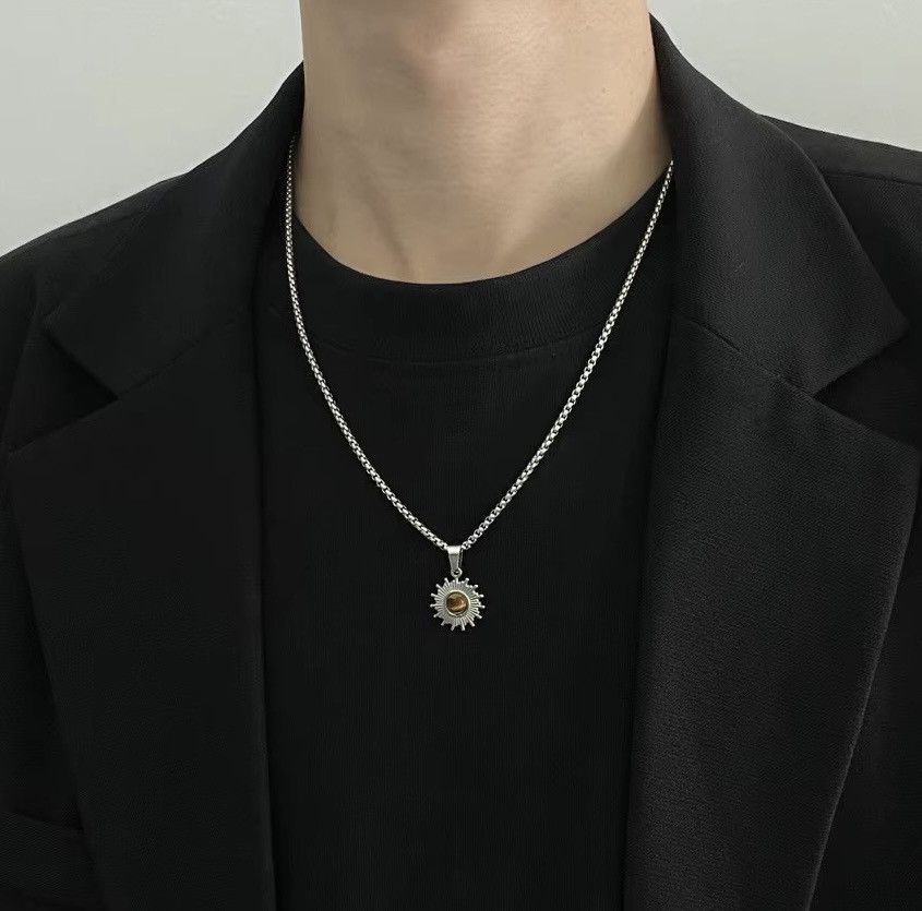 Other Punk Sun Pendant Necklace Size ONE SIZE - 2 Thumbnail