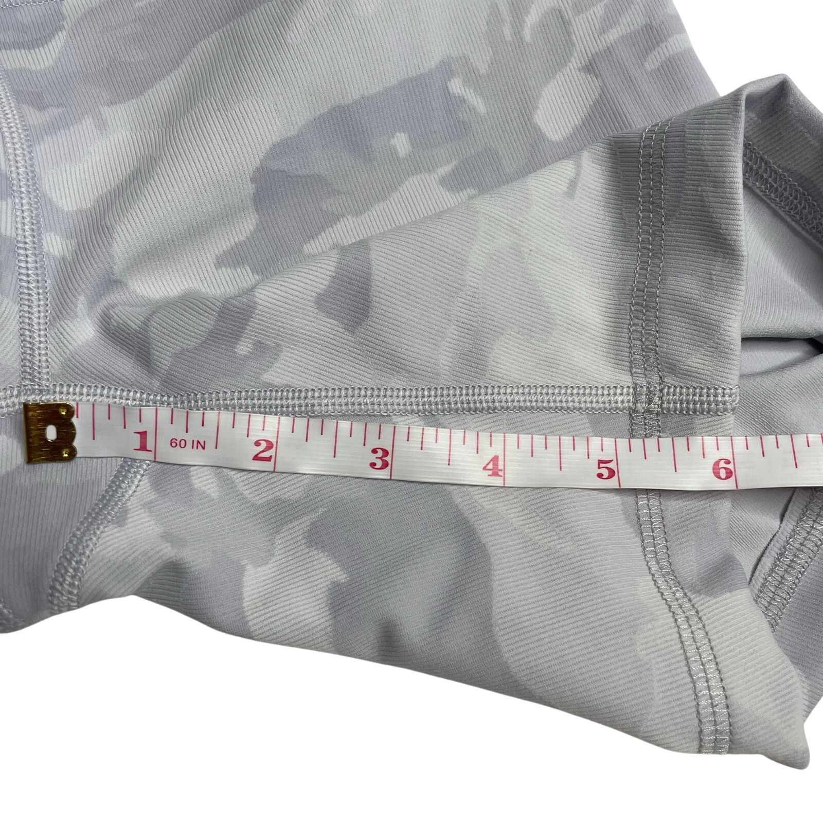 Lululemon Lululemon Wunder Train Short 6" Size 4 Size 27" / US 4 / IT 40 - 5 Thumbnail