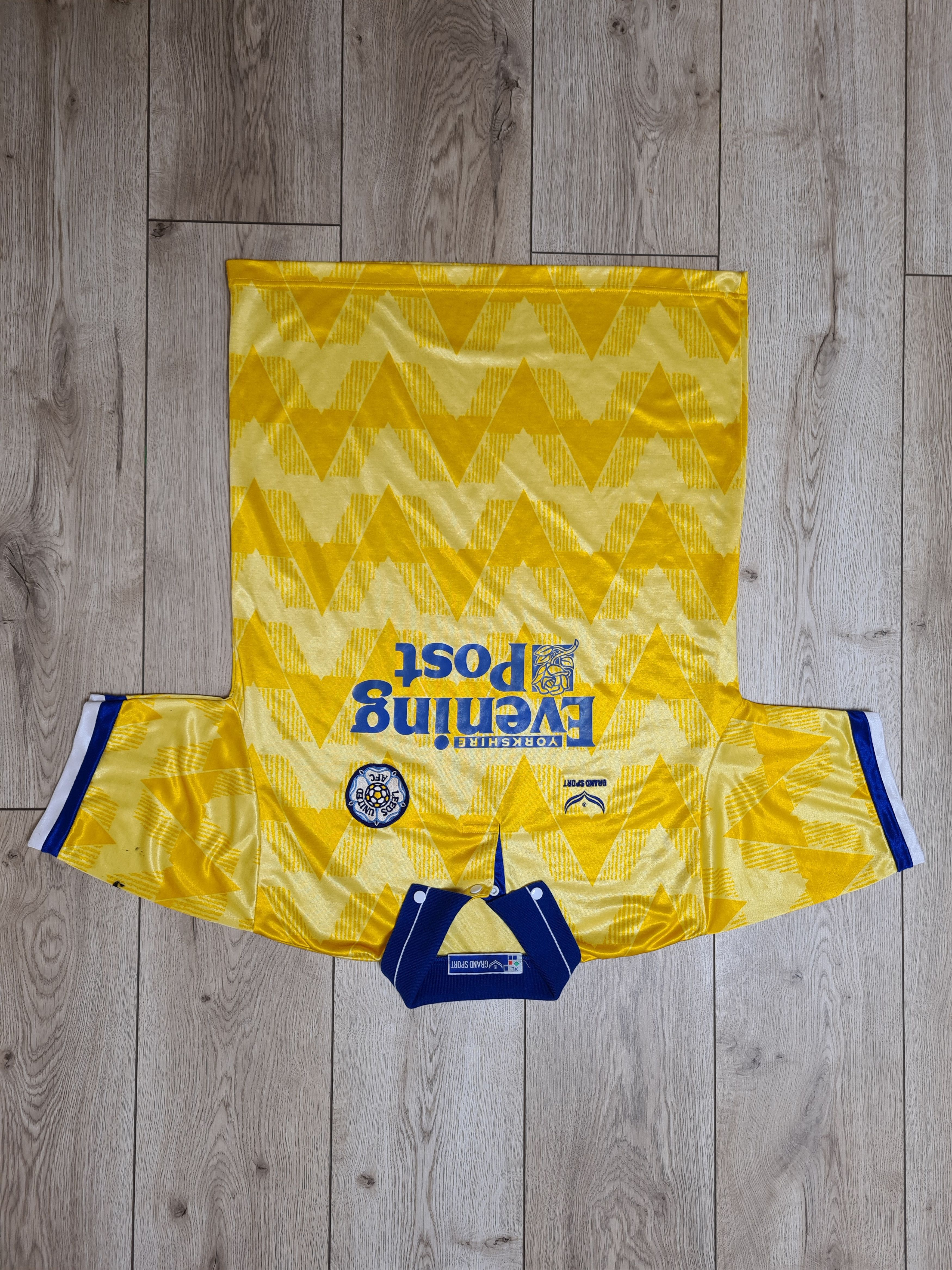 LEEDS UNITED 1991 1992 AWAY FOOTBALL SHIRT SOCCER JERSEY