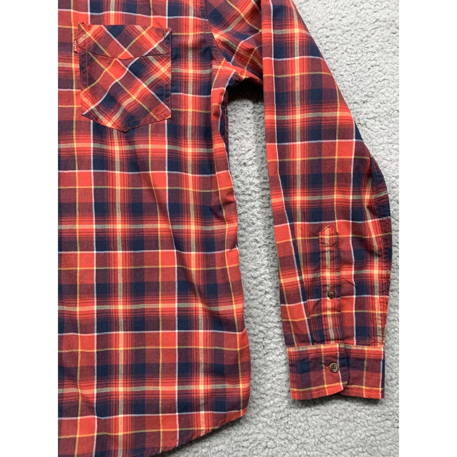 Levi's Levi’s Western Shirt Button-Down Logo 1 Pocket Red Blue Plaid L Mens Size US L / EU 52-54 / 3 - 4 Thumbnail