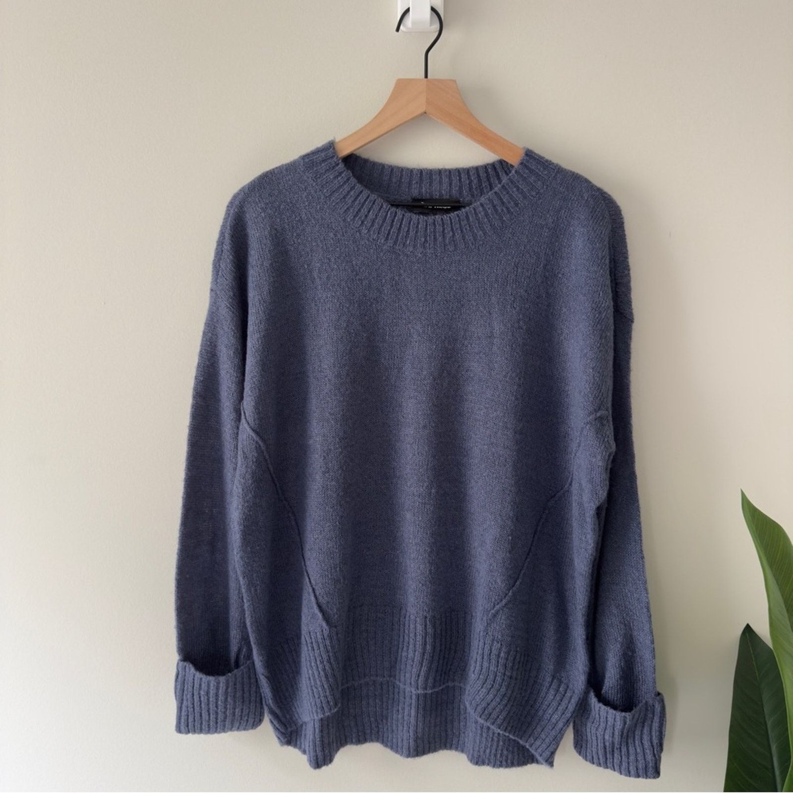 Express Express Cozy Blue Sweater Long Sleeve Cuffs Crew Neck Solid Size S / US 4 / IT 40 - 10 Thumbnail