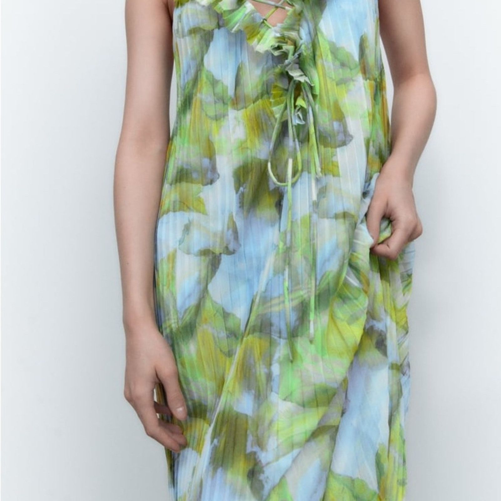 Zara ZARA PRINTED TULLE DRESS BLUE / GREEN Size M / US 6-8 / IT 42-44 - 9 Thumbnail