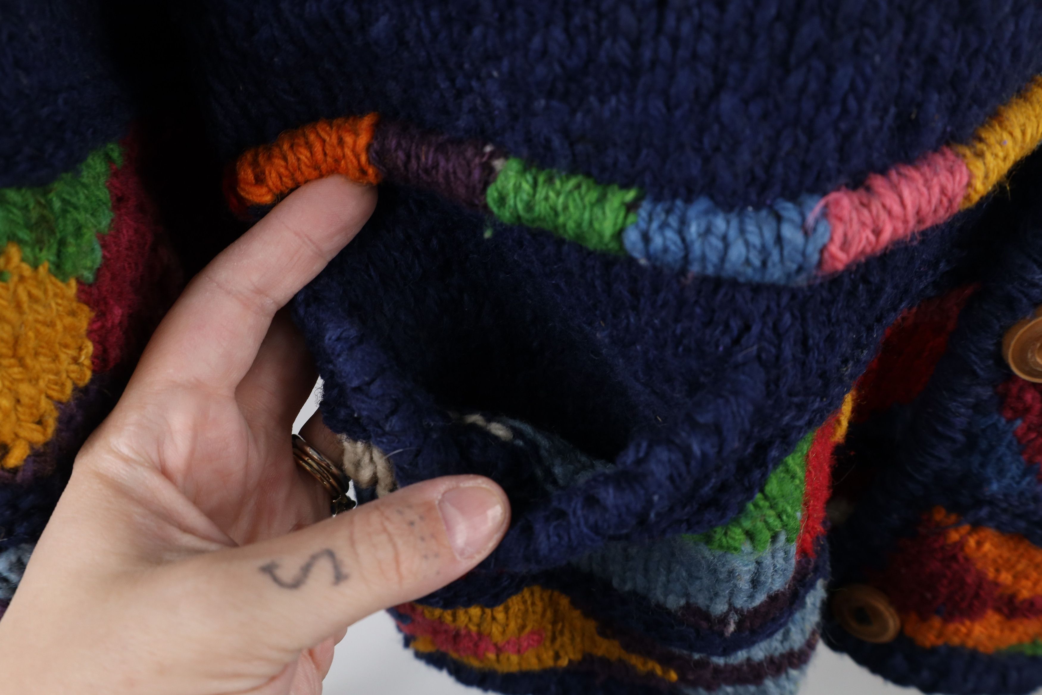 Vintage Vintage 90s Streetwear Hand Knit Rainbow Cardigan Sweater Size ONE SIZE - 8 Thumbnail