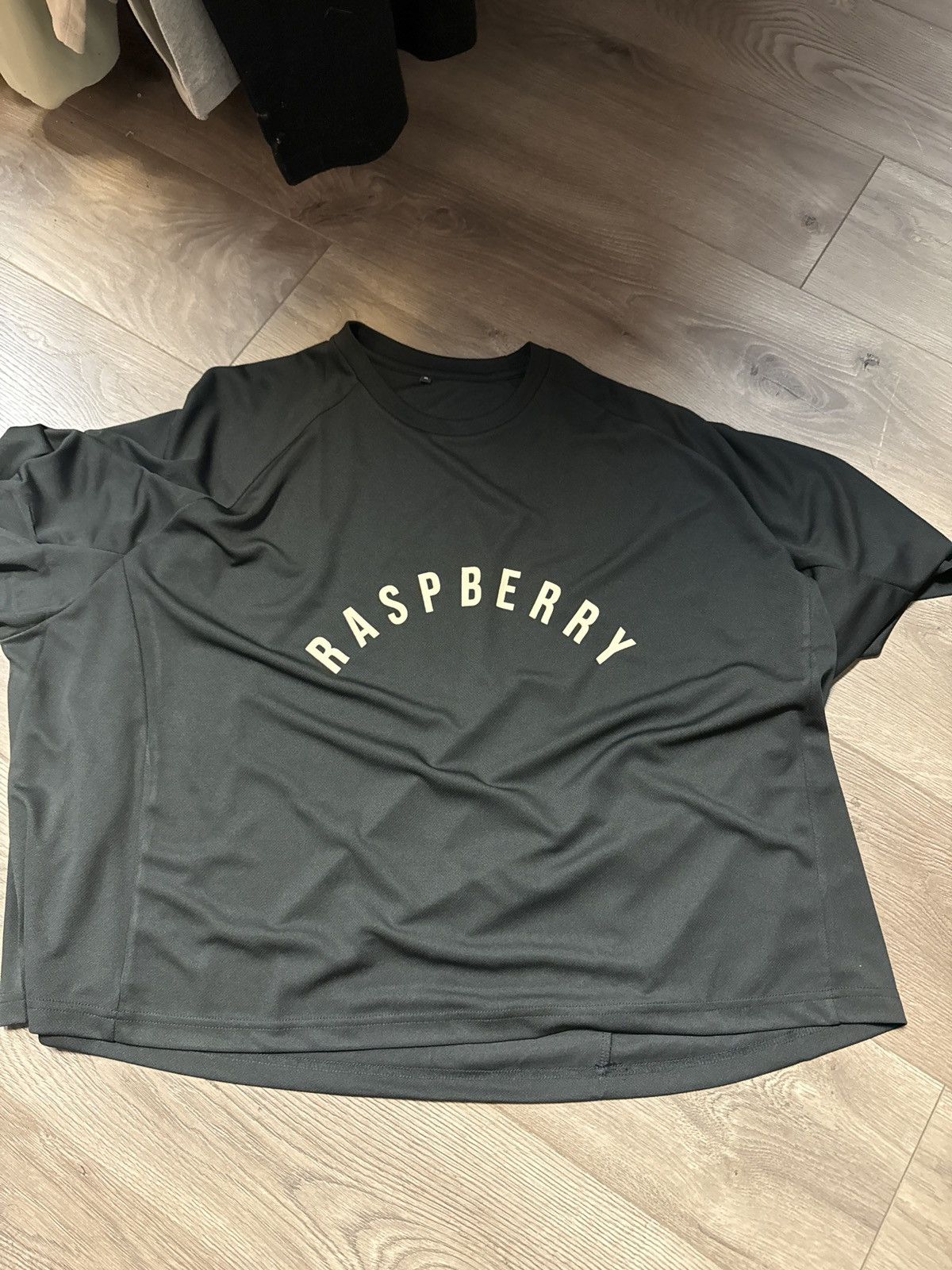 The GV Gallery Gvgallery raspberry hills jersey black extra large Size US XL / EU 56 / 4 - 1 Thumbnail