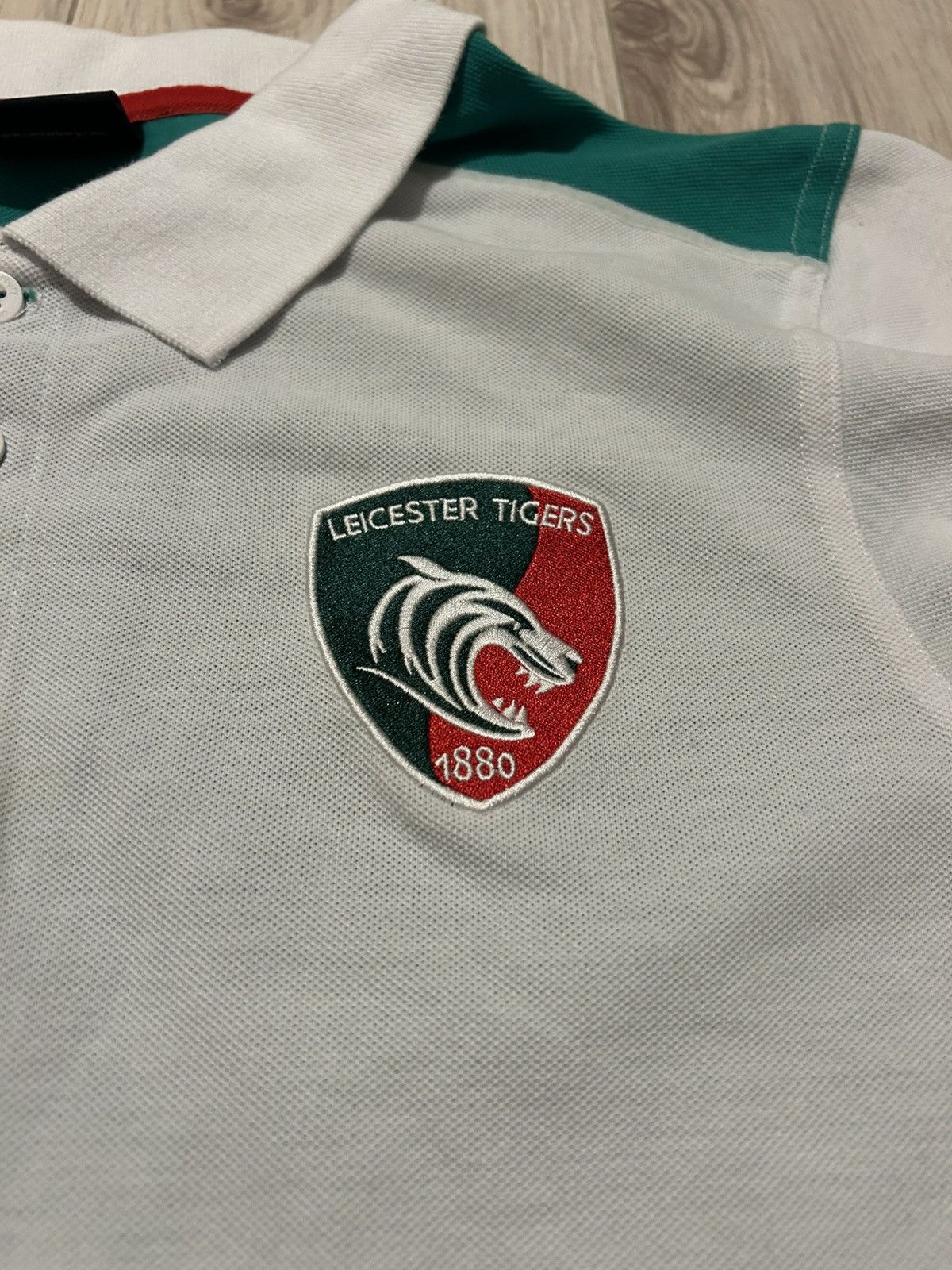 Canterbury of New Zealand Canterbury of New Zealand Leicester Tigers rugby jersey Size US M / EU 48-50 / 2 - 4 Thumbnail