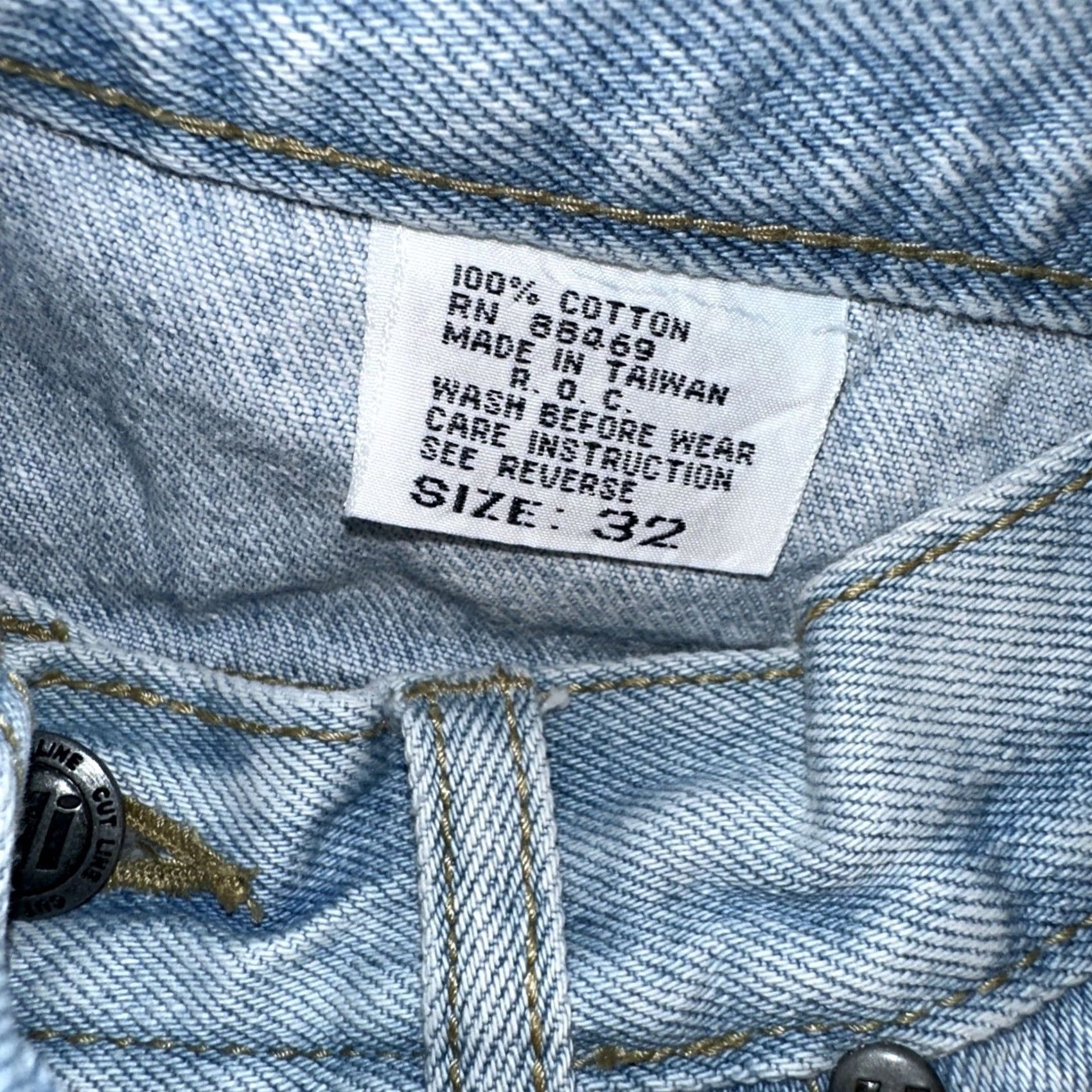 Vintage VINTAGE Men’s Cutline Original Style Jeans Wide-Leg Baggy 32 Regular 27in Blue Jeans Men 32 Inseam 27in Size US 32 / EU 48 - 5 Thumbnail