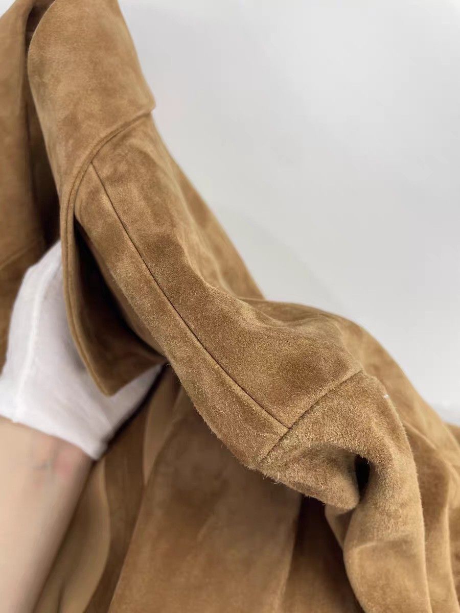 Loewe Loewe Camel Suede Double-breasted Coat, Suede Size XS / US 0-2 / IT 36-38 - 11 Thumbnail