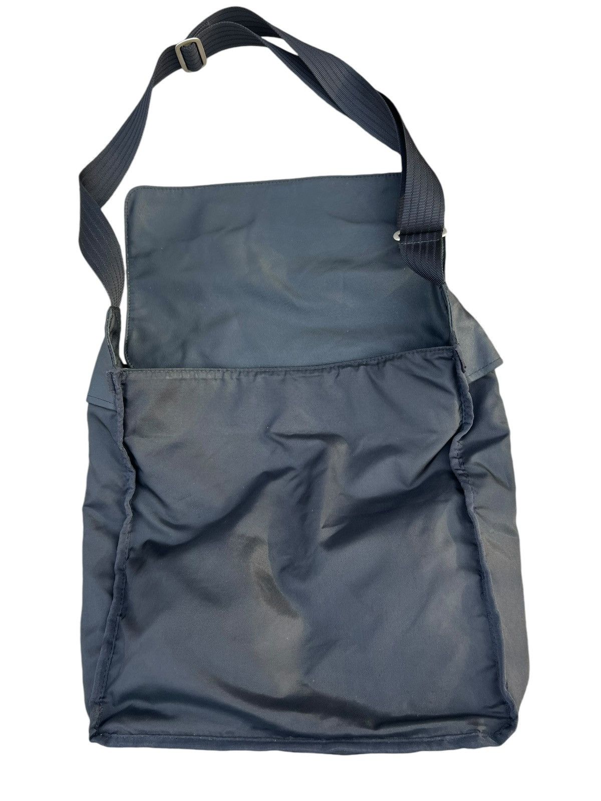 Paul Smith Vintage Paul Smith Waxed Cargo Sling Bag Size ONE SIZE - 23 Thumbnail