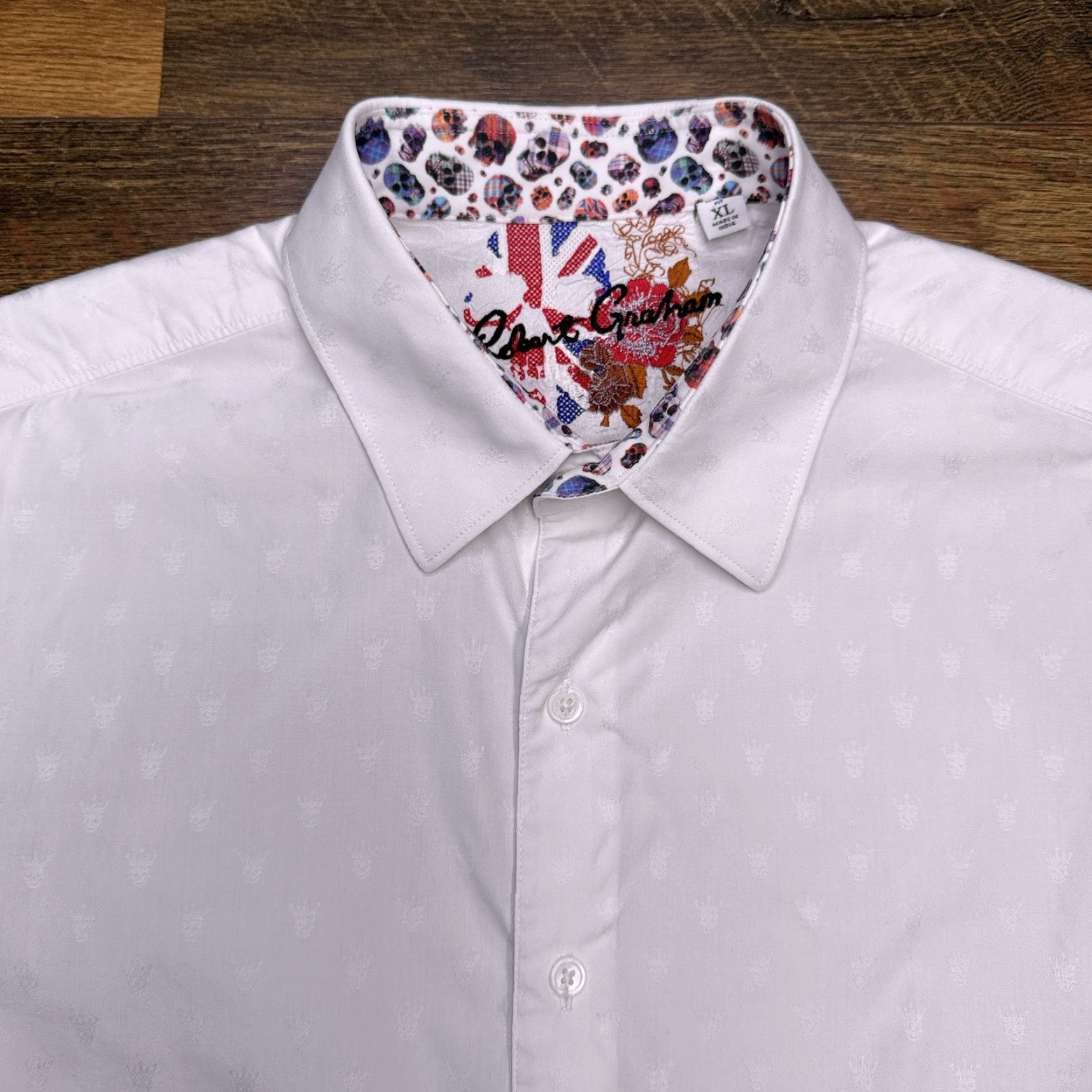 Robert Graham Robert Graham Classic Fit Shirt Mens XL White Crowns Button Up Size US XL / EU 56 / 4 - 4 Thumbnail