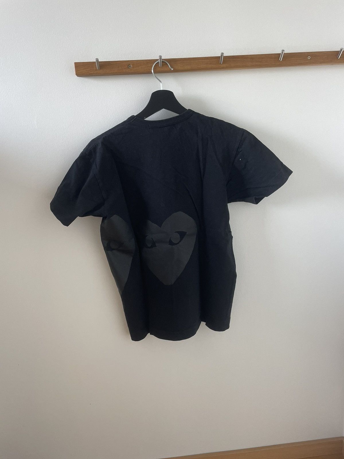 Comme des Garcons × Comme des Garcons PLAY Commes des Garçons Play Size US M / EU 48-50 / 2 - 2 Thumbnail
