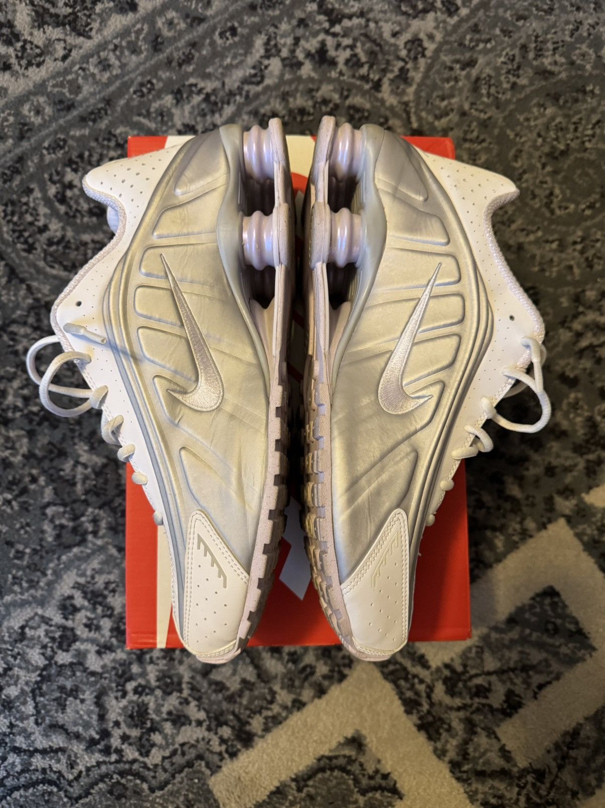 Nike Nike R4 Shox white Size US 11.5 / EU 44-45 - 3 Thumbnail