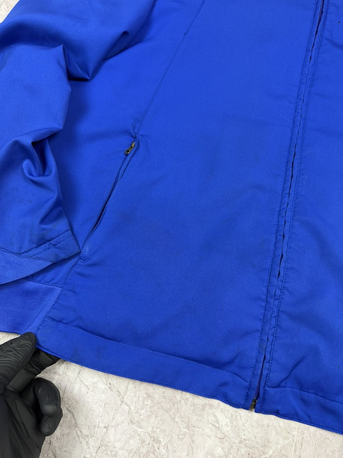 Nike Vintage Nike Manchester United Football Jacket Soccer Size US L / EU 52-54 / 3 - 6 Thumbnail