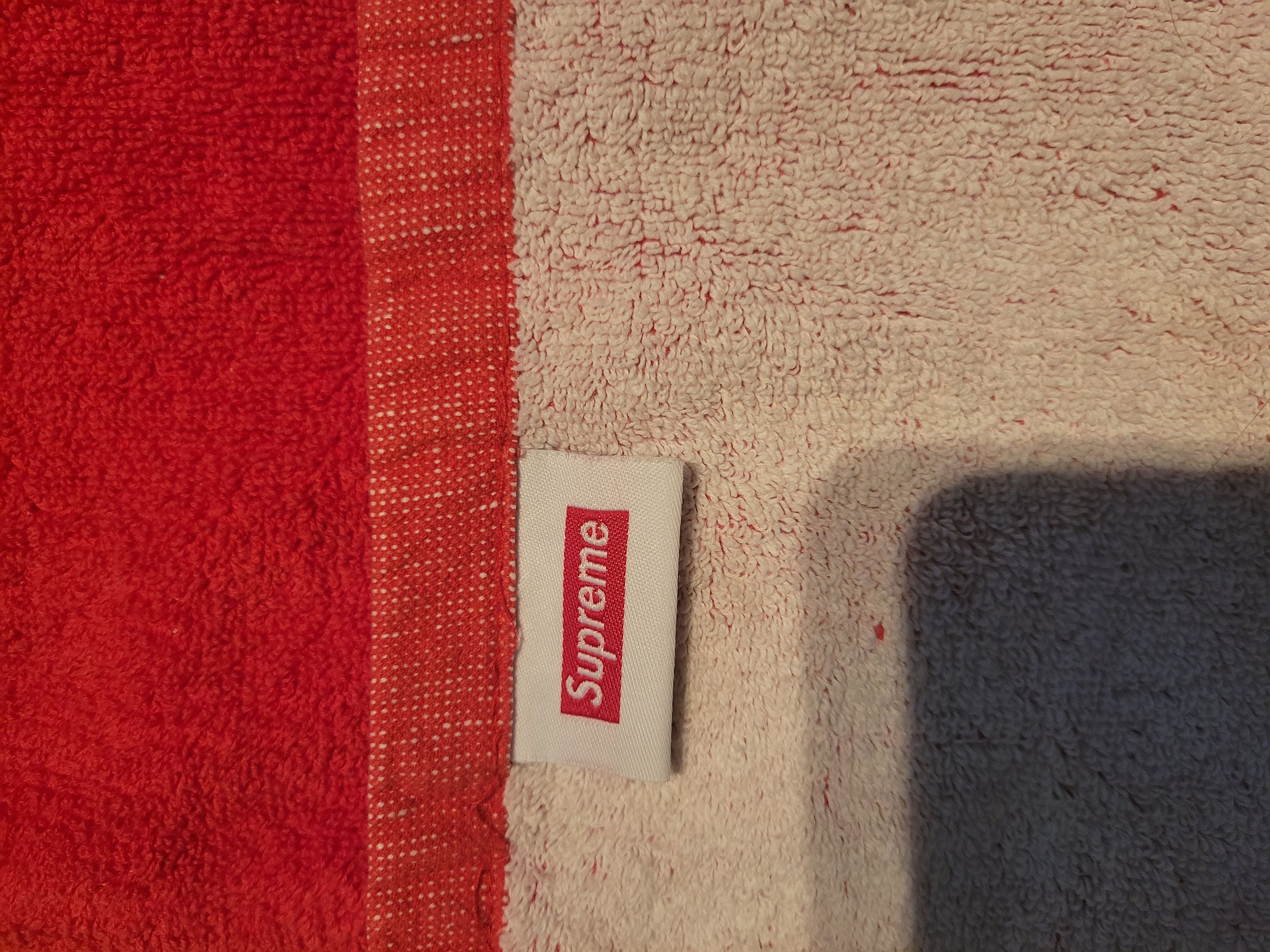 Supreme Supreme Red Beach Towel Box Logo Size ONE SIZE - 4 Thumbnail