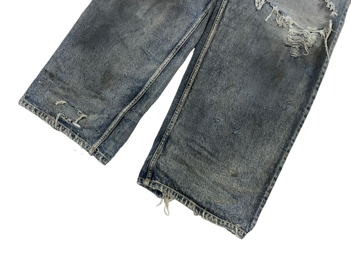 Balenciaga Balenciaga SS23 Mud Show Oil Spilled Destroyed Baggy Jeans Size US 32 / EU 48 - 6 Thumbnail