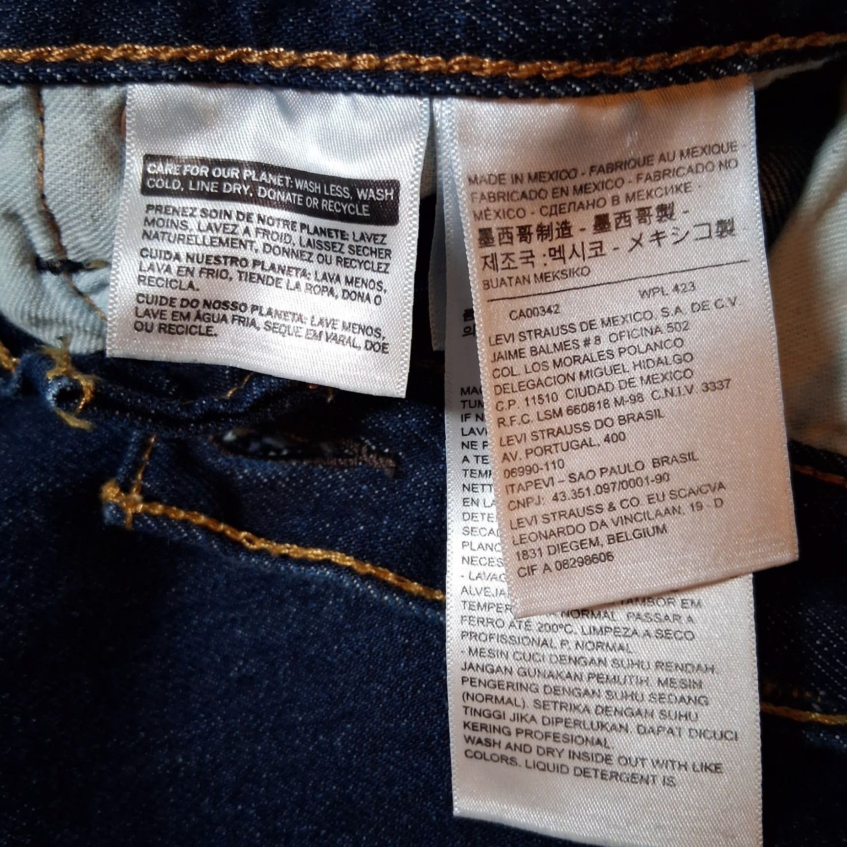 Levi's VINTAGE Levi's 501 Jeans Men 40x27 Button Fly Denim Blue 5-Pocket Regular Straight 40 Inseam Mes| Size US 40 / EU 56 - 4 Thumbnail