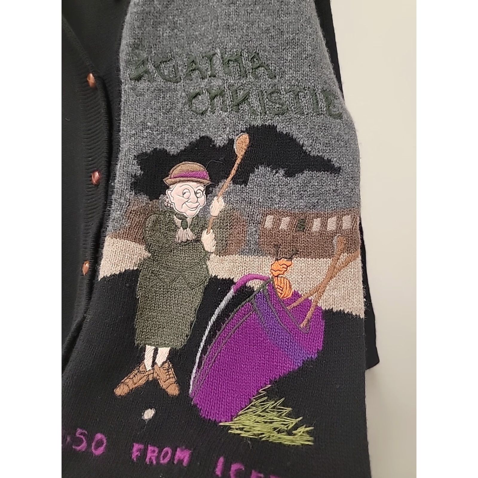 Vintage VINTAGE Iceberg Sweater Cardigan Women's 42 Black Wool Long Sleeve All Seasons 90s Agatha Christie Theme Mens Girls Size M / US 6-8 / IT 42-44 - 2 Thumbnail