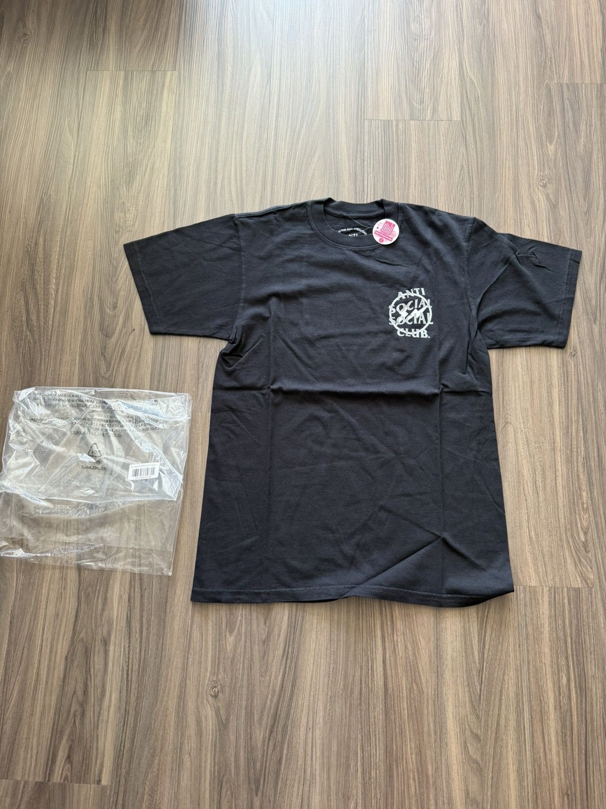 Anti Social Social Club × Fragment Design Anti Social Social Club x Fragment Design Black Tee Size S Size US S / EU 44-46 / 1 - 1 Thumbnail