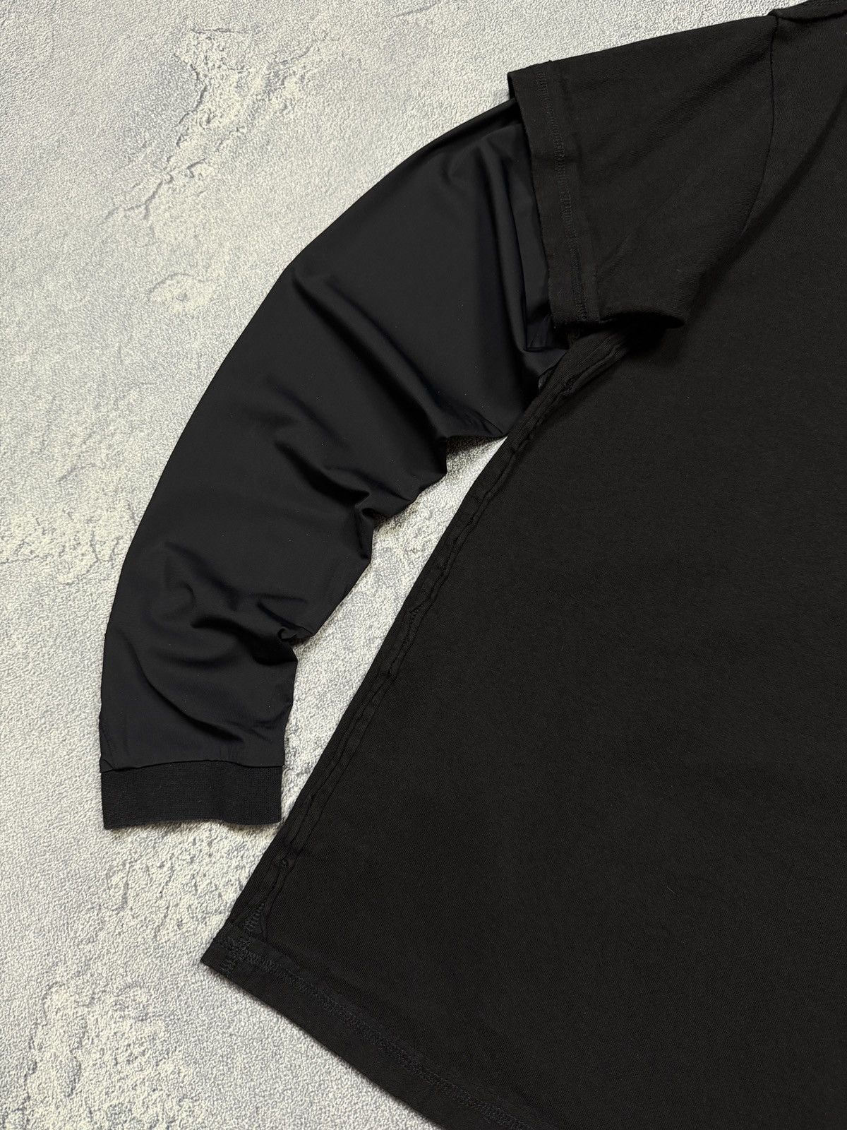 Heliot Emil Heliot Emil 'Industrial Torture' long sleeve Size US S / EU 44-46 / 1 - 8 Thumbnail