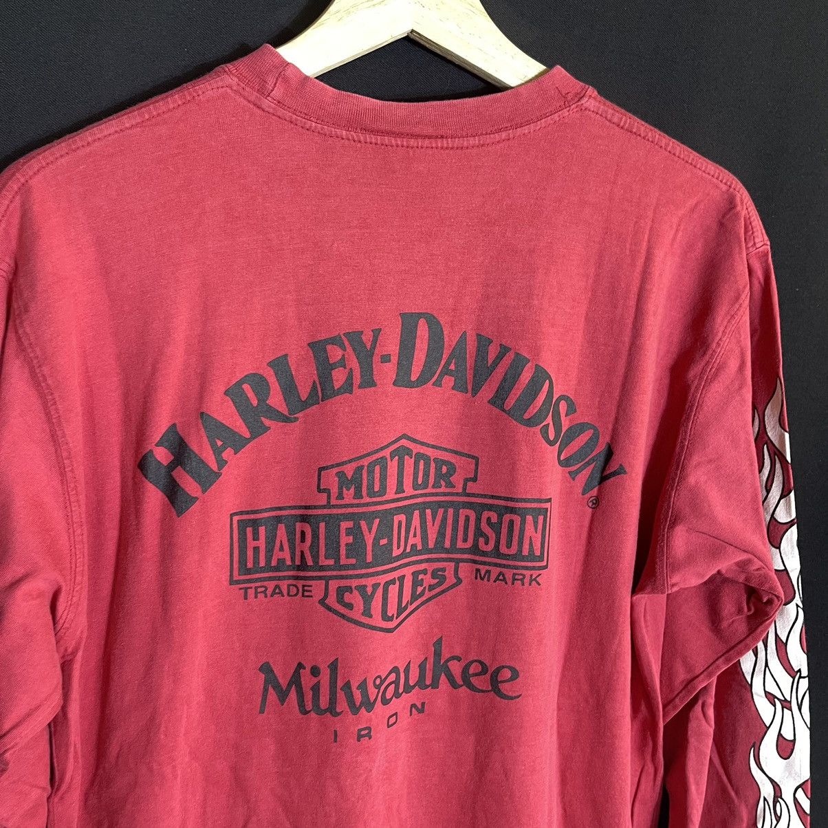 Harley Davidson Harley Davidson Milwaukee Flames L/S Fades Tshirt Size US M / EU 48-50 / 2 - 5 Thumbnail