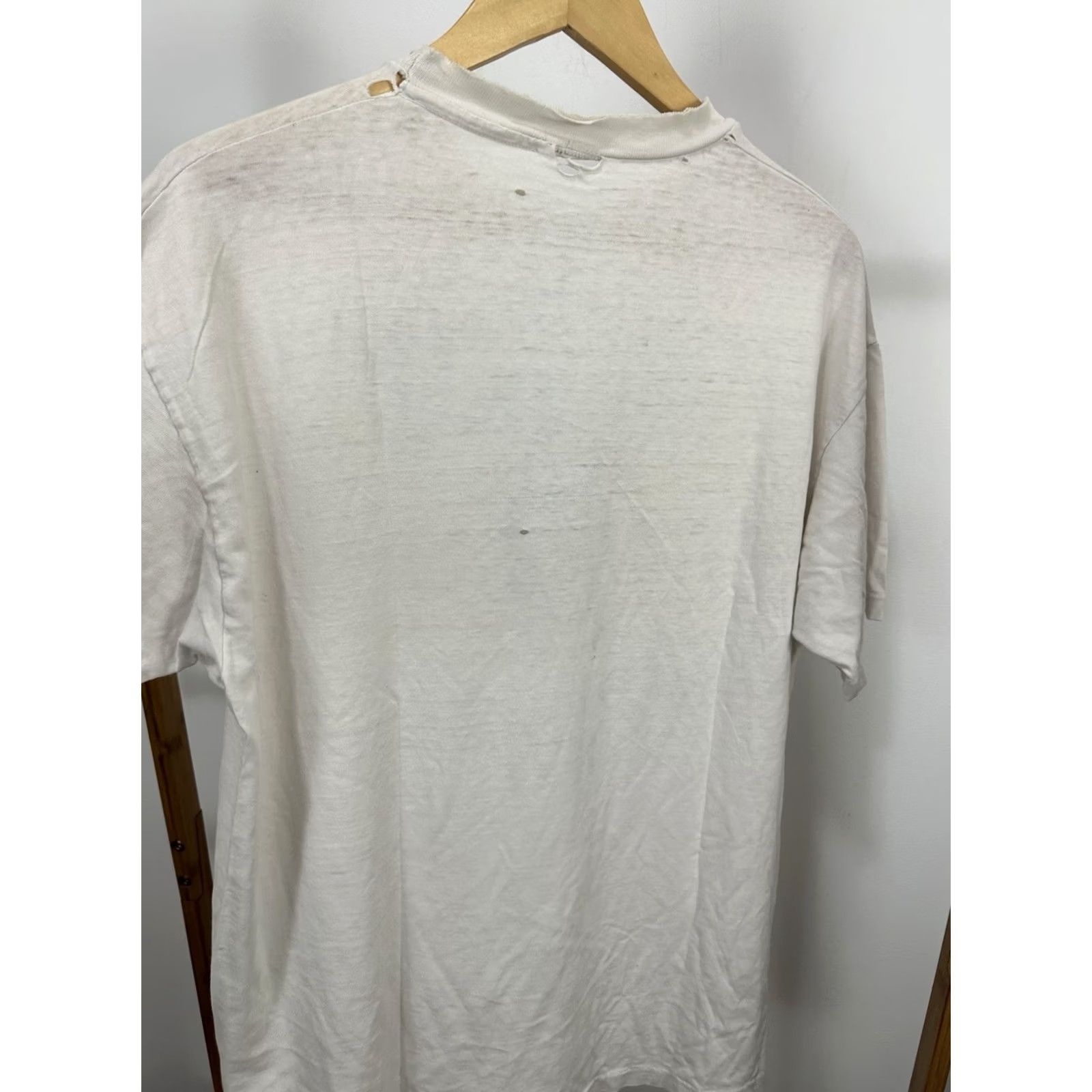 Thrasher VTG 90s Politically Incorrect & Proud Of It Bill Clinton Thrashed T-Shirt XL Shirts Men White Thrashed Distressed Politic Size US XL / EU 56 / 4 - 5 Thumbnail