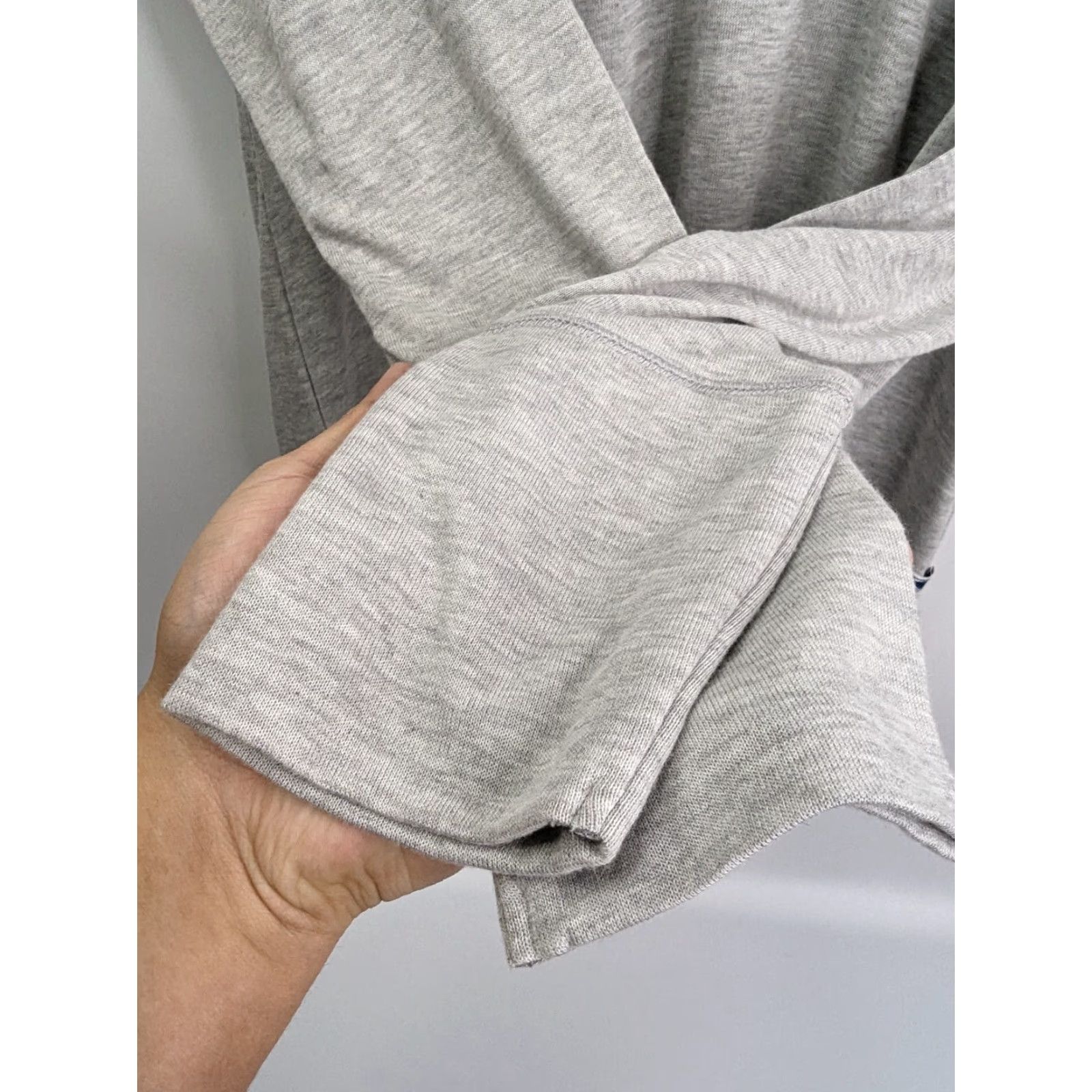 Liz Claiborne Liz Claiborne Sleepwear SLEEP TOP Shirt Womens Tall M Gray Long Sleeve NWT Size M / US 6-8 / IT 42-44 - 5 Thumbnail