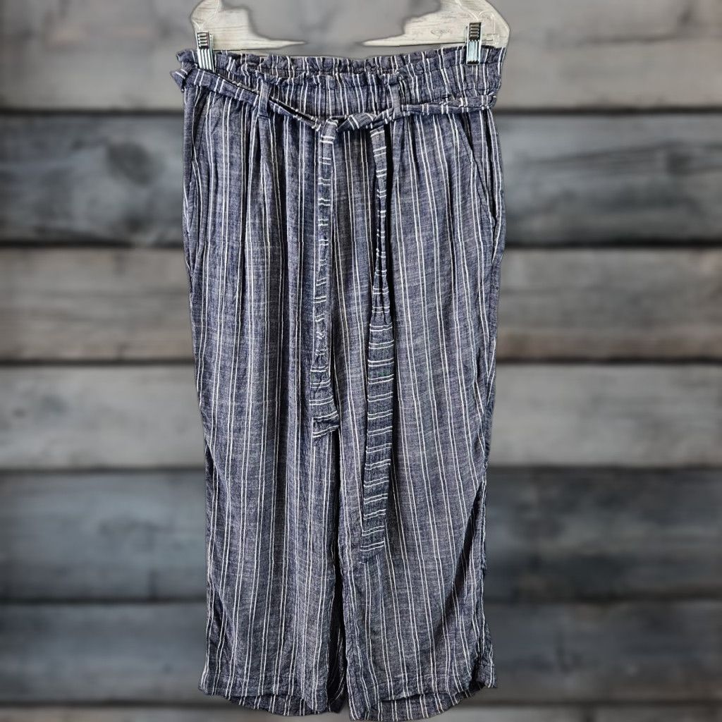 Loft VINTAGE LOFT Beach Cropped Pants Womens Small Blue White Belted Elastic Waist Shirt? Size 28" / US 6 / IT 42 - 1 Thumbnail
