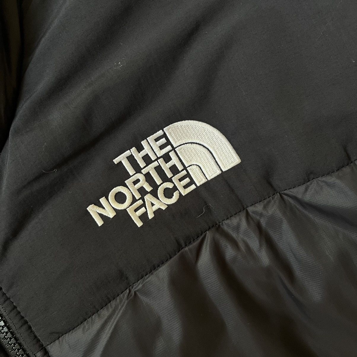 The North Face The North Face Heavyweight Jacket Outdoor Hiking Waterproof Size US L / EU 52-54 / 3 - 4 Thumbnail