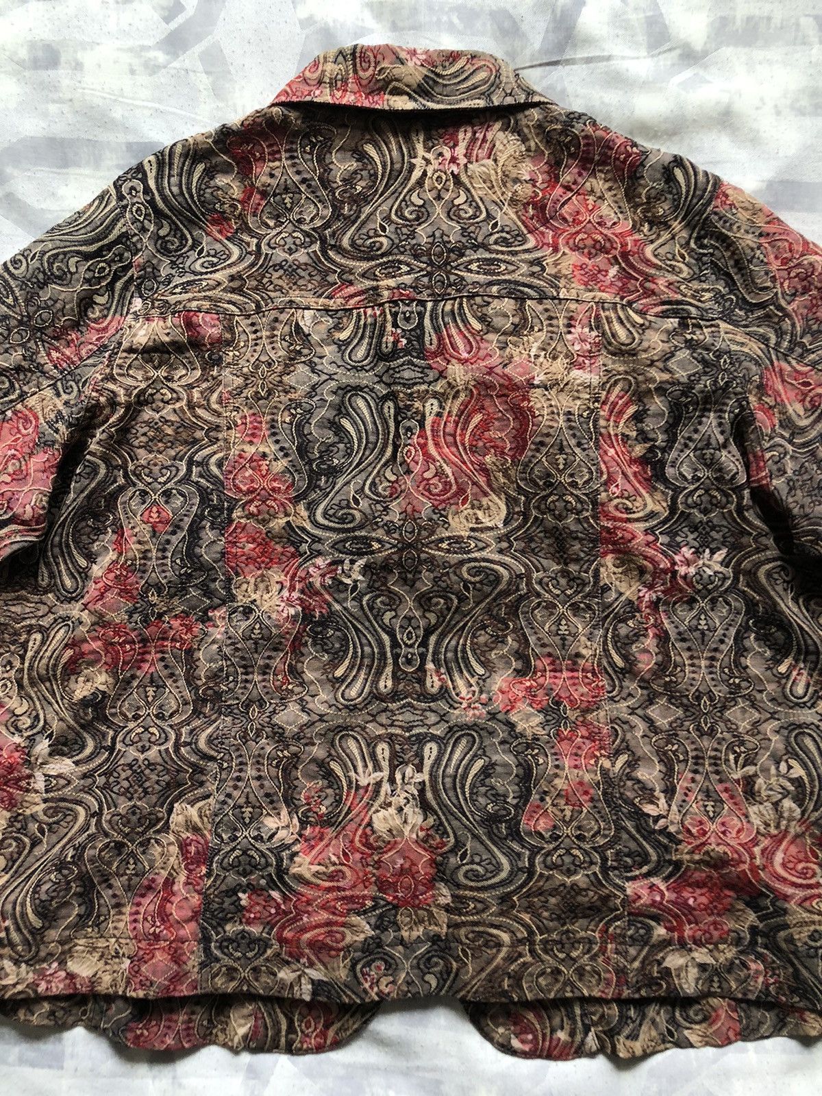 Vintage Vintage Baroque Embroidered Long Sleeve Button Up Shirt Size US L / EU 52-54 / 3 - 10 Thumbnail