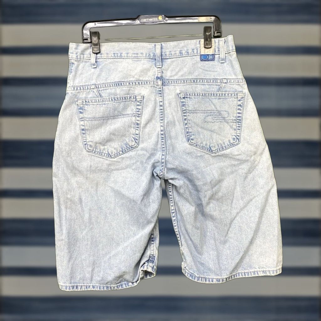 Levi's VINTAGE Levi's Jeans Shorts Mens 42 L2 Silver Tab Baggy Fit Skater JNCO Light Wash Denim 5-Pocket Design Relaxed 90s USA Mens Size US 42 / EU 58 - 1 Thumbnail