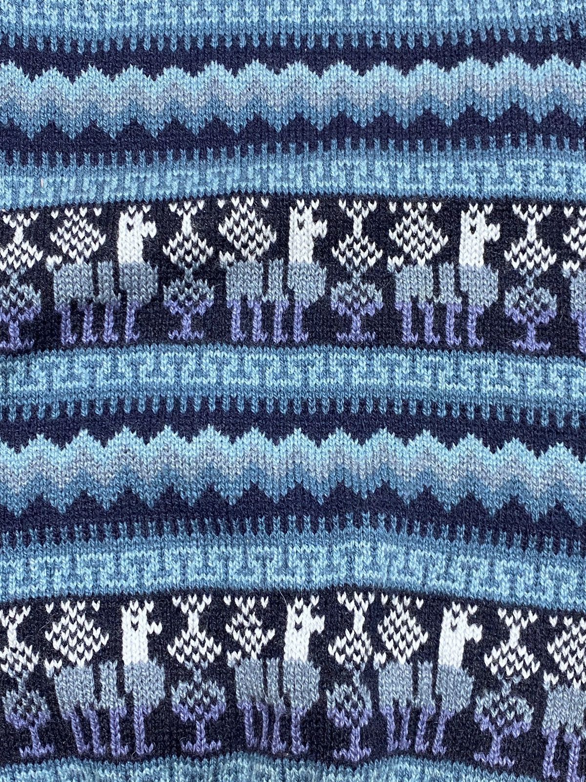 Vintage 90s Vintage LAMA PATTERN Blue Sweater M Size US M / EU 48-50 / 2 - 2 Thumbnail