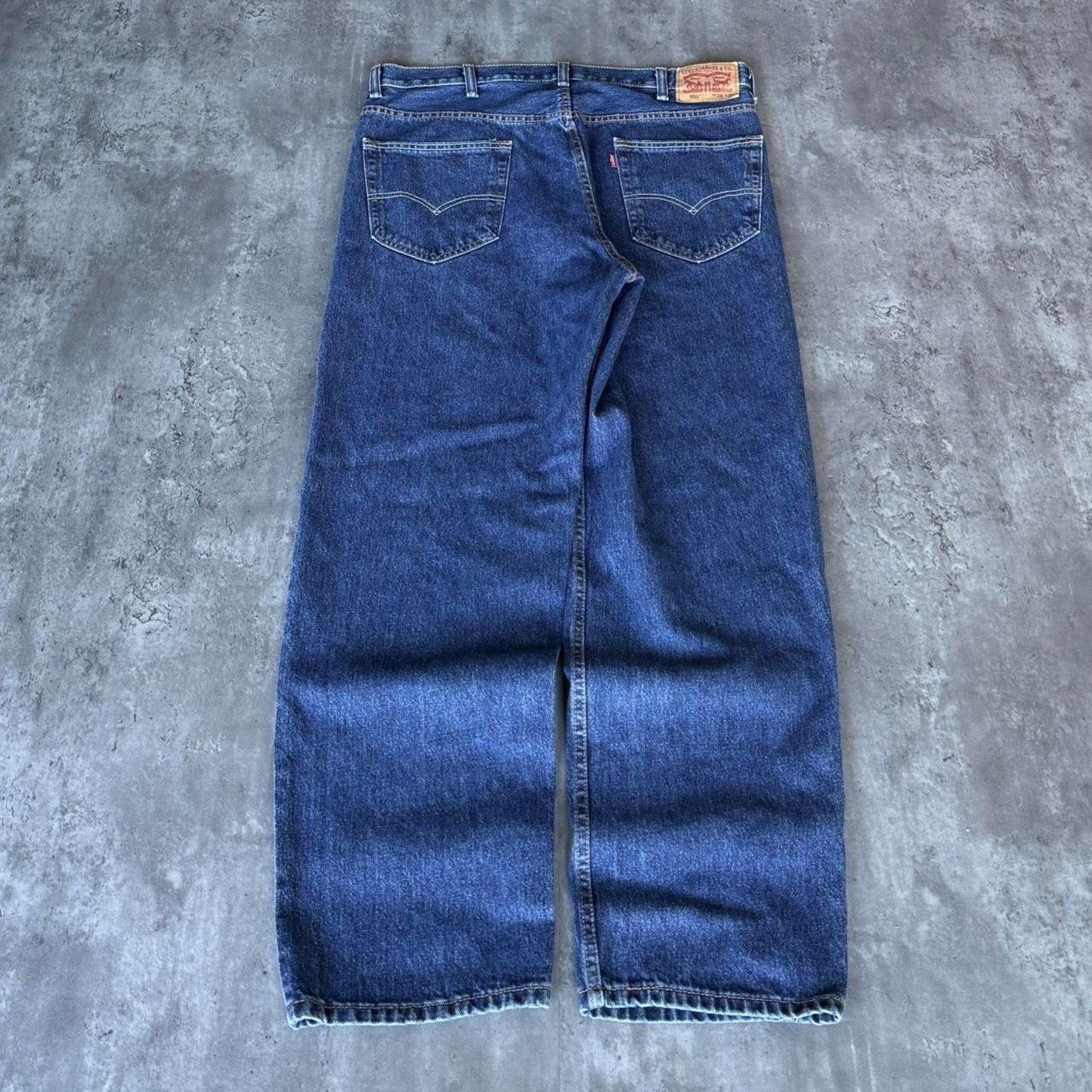 Levi's × Vintage Levi’s 550 Dark Wash Essential Denim Jeans Size US 38 / EU 54 - 1 Thumbnail