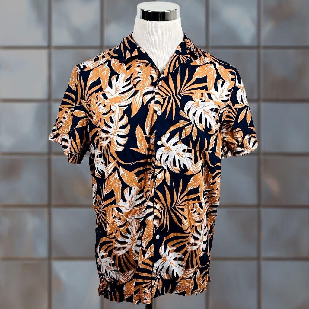 Onia Onia Medium Hawaiian Aloha Shirt Navy Blue Orange Floral Palms Cotton Blend Shirt M Blue Floral Hawaiian Size US M / EU 48-50 / 2 - 1 Thumbnail