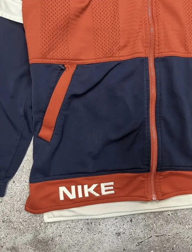 Nike Vintage Nike Track Jacket Size M Size US M / EU 48-50 / 2 - 3 Thumbnail