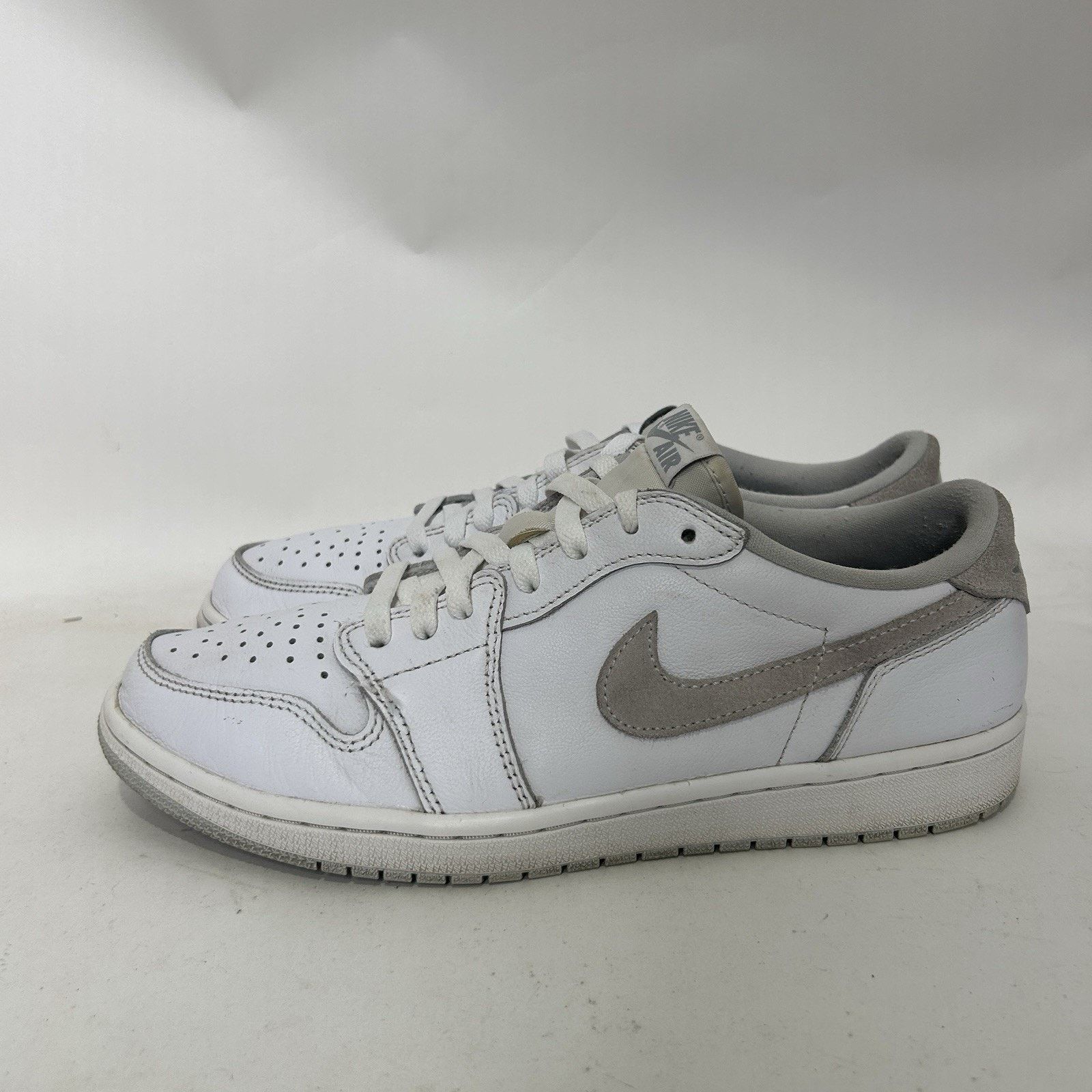Jordan Brand Nike Air Jordan 1 Low OG “Neutral Gray” 2021 CZ0790-100 Size US 10.5 / EU 43-44 - 6 Thumbnail