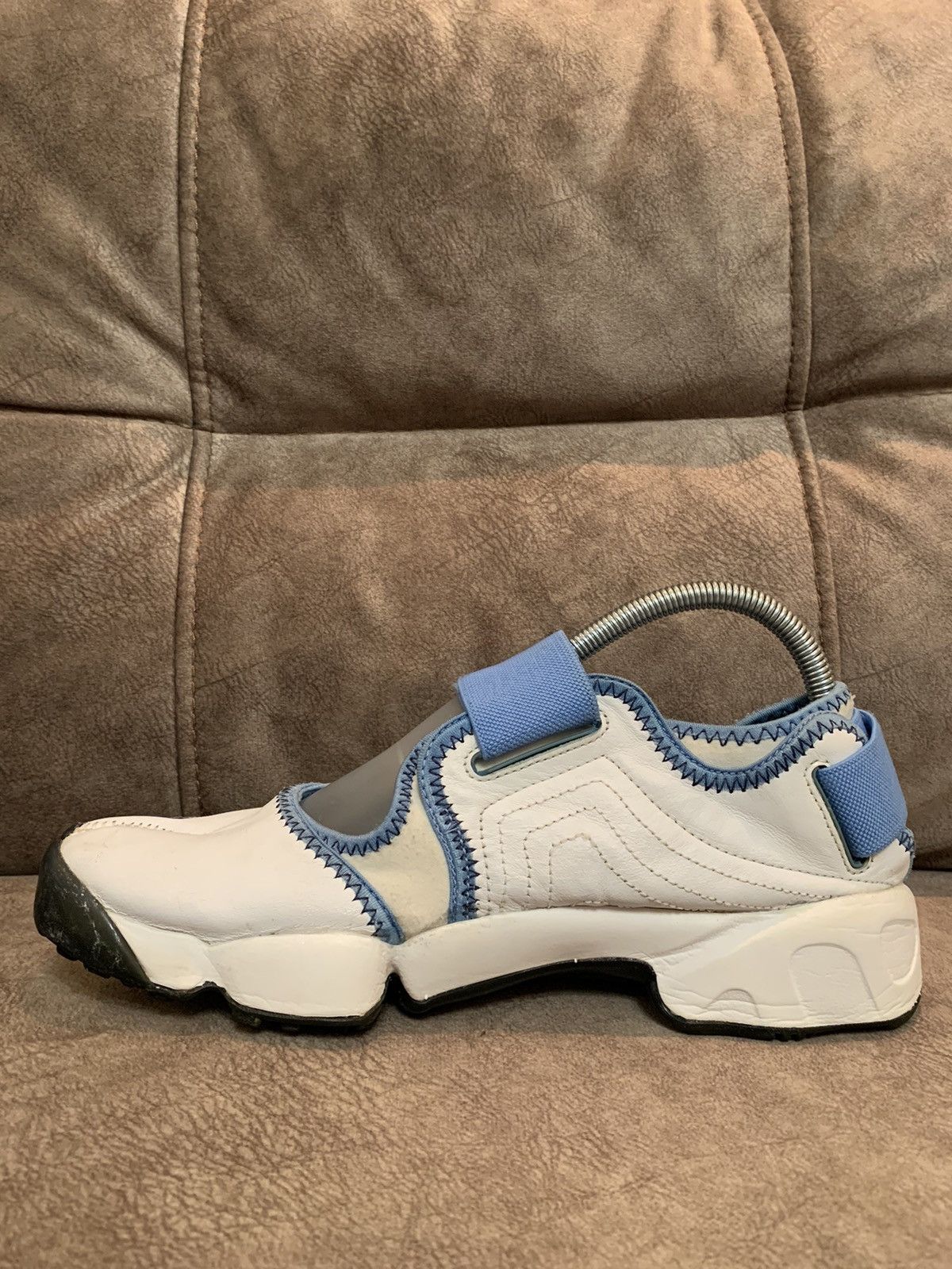 Vintage Vintage Nike Air Rift Leather Sandals Size US 10 / EU 43 - 19 Thumbnail