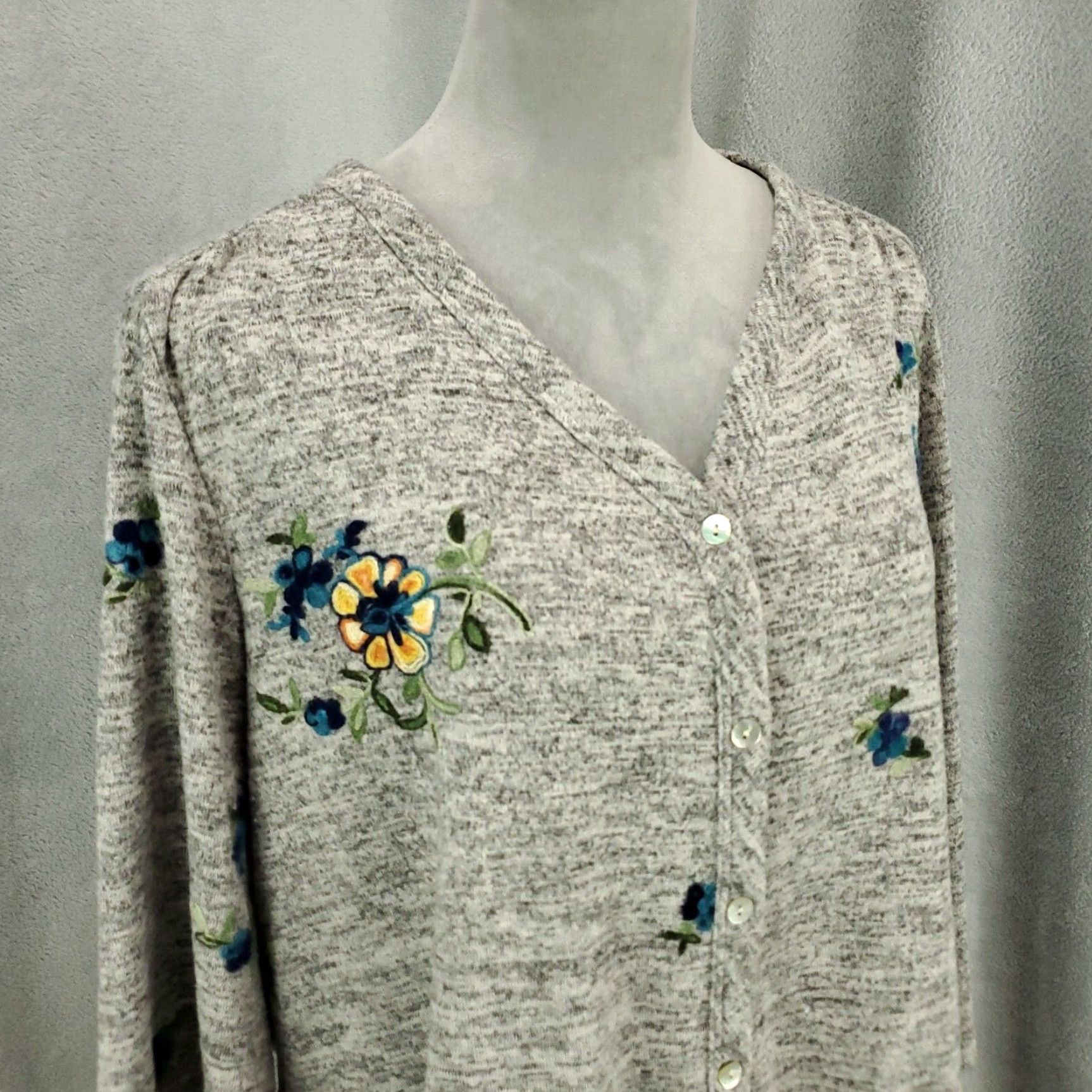 Anthropologie Cardigan 2X Gray Floral Heathered Anthropologie Button Front Tie Womens Size XXL / US 16-18 / IT 52-54 - 2 Thumbnail