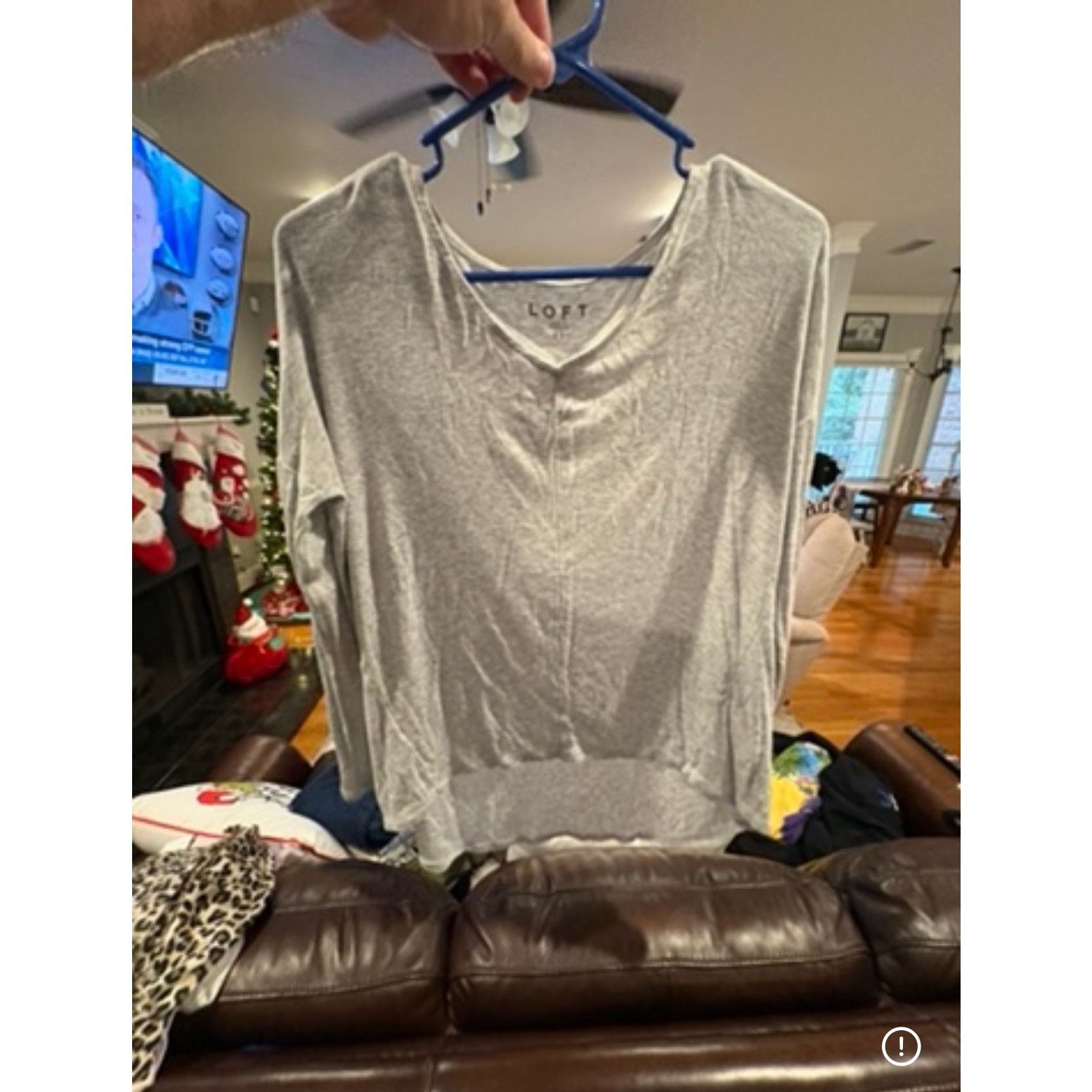 Loft LOFT Women’s Gray V-Neck Top Size XS Extra Small Blouse Size XS / US 0-2 / IT 36-38 - 4 Thumbnail
