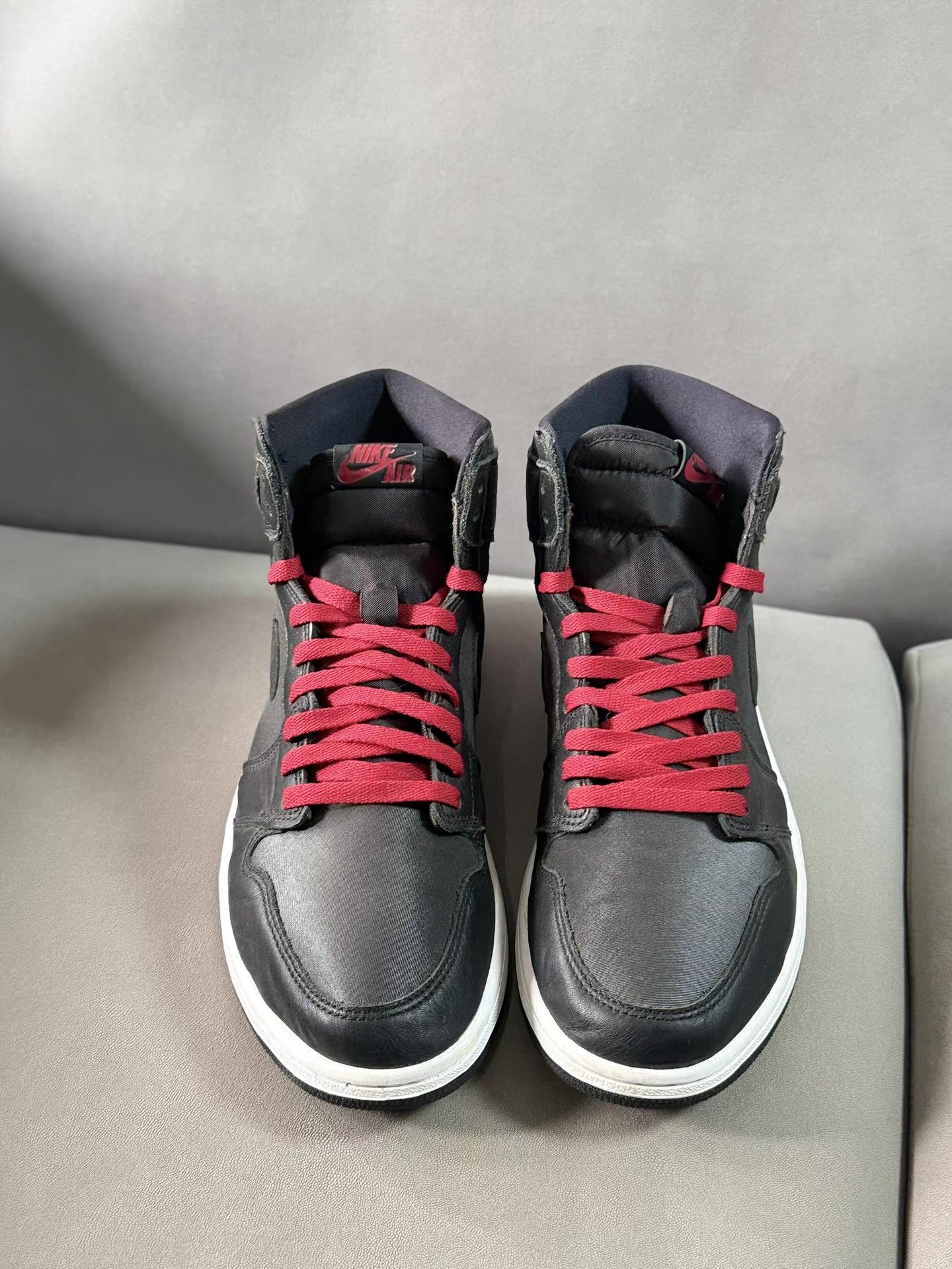 Nike Genuine Air Jordan 1 High Black Silk Ｑ20 Size US 11 / EU 44 - 3 Thumbnail