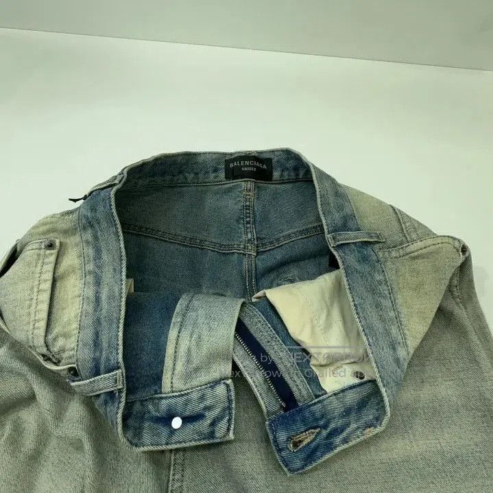Balenciaga Balenciaga SS24 Water-Washed Denim Pants for All. Size US 27 - 7 Thumbnail