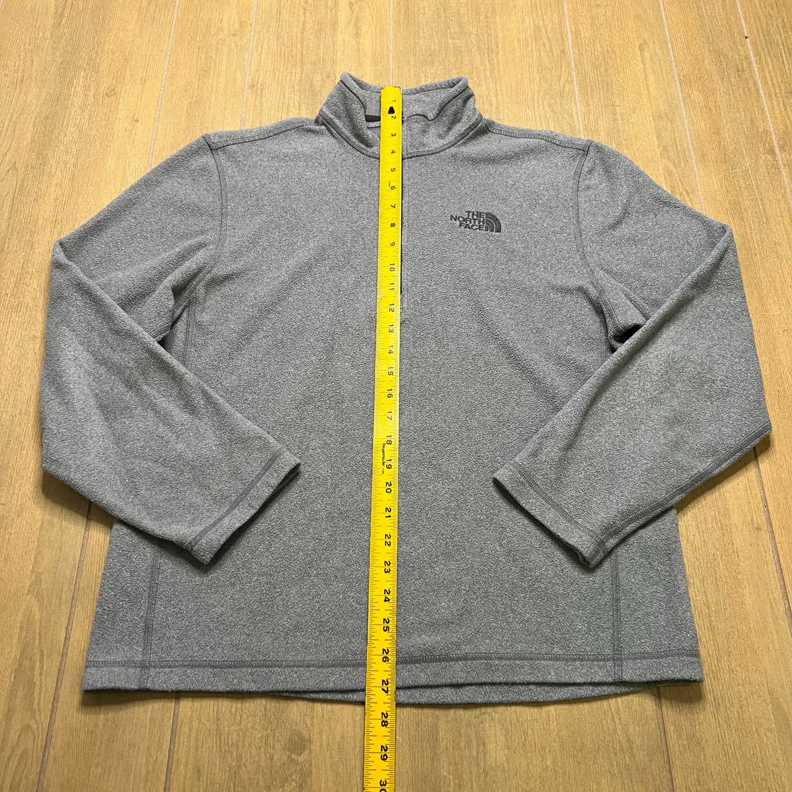 The North Face The North Face gray 1/4 zip lightweight pullover fleece Sz M Size US M / EU 48-50 / 2 - 6 Thumbnail