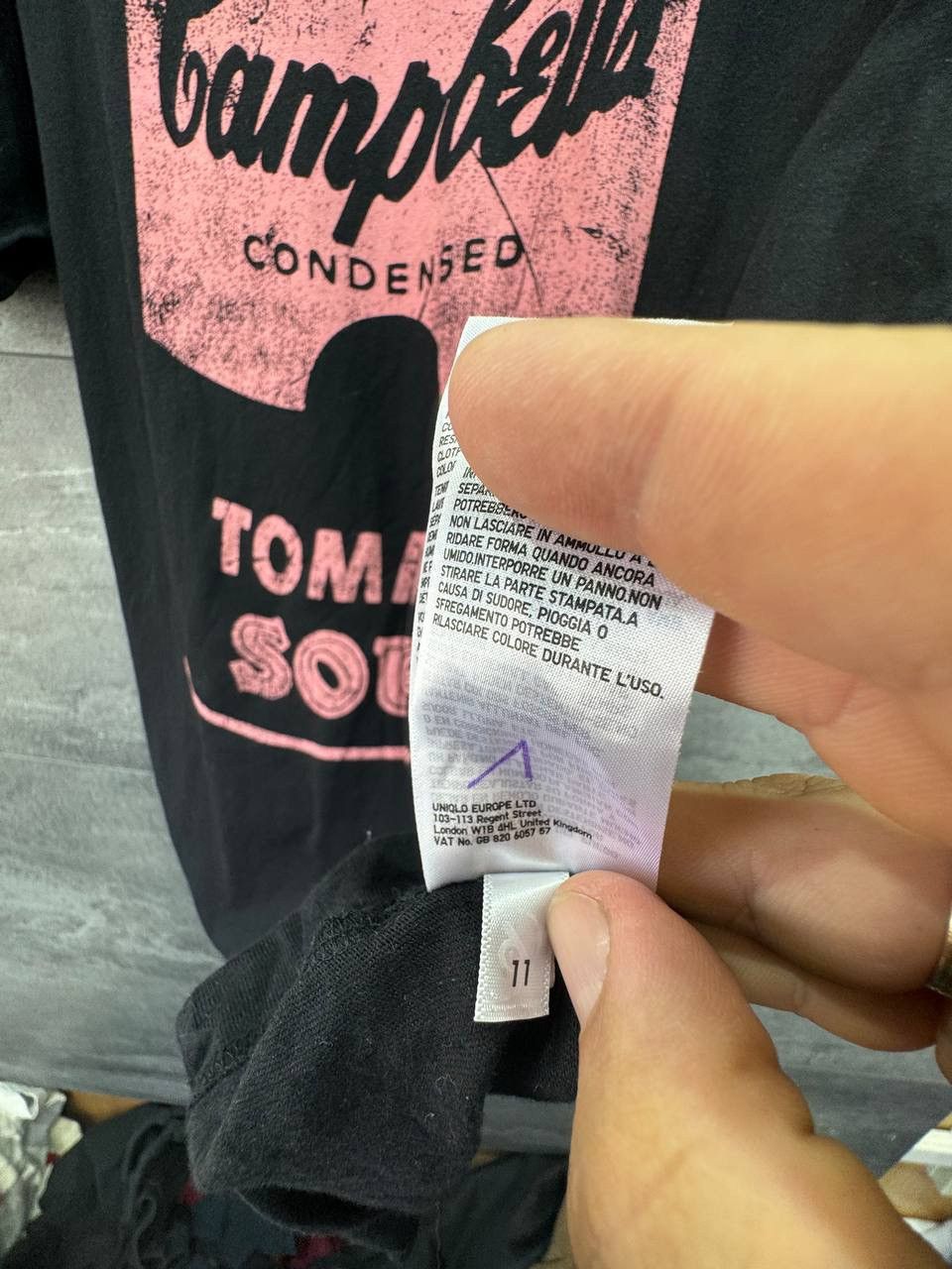 Andy Warhol × Uniqlo Uniqlo X Andy Warhol Campbell Tomato Soup T shirt Size US M / EU 48-50 / 2 - 6 Thumbnail