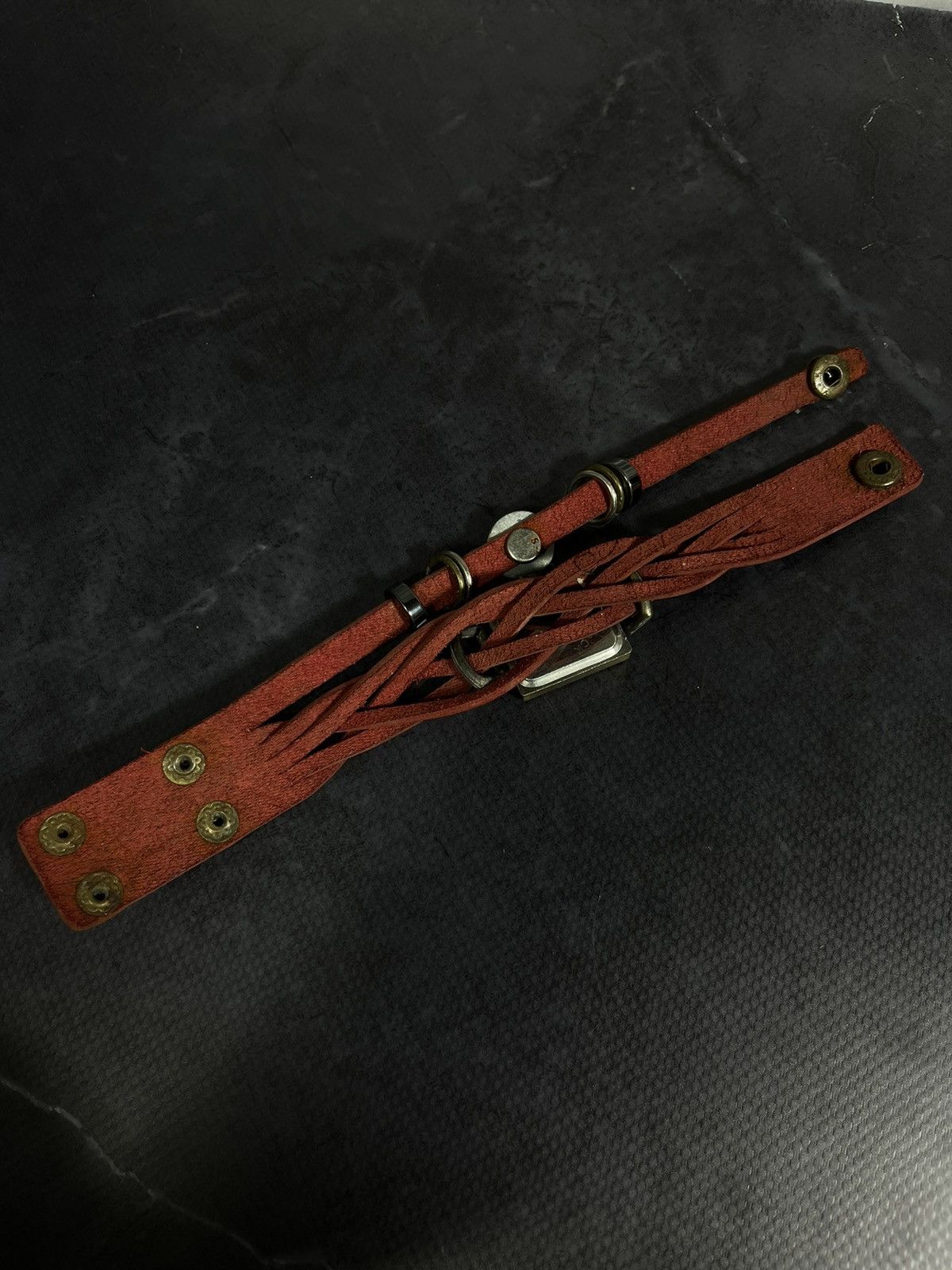 Jewelry × Vintage Vintage Red Leather Wrap Watch, Unique Boho Style Size ONE SIZE - 13 Thumbnail