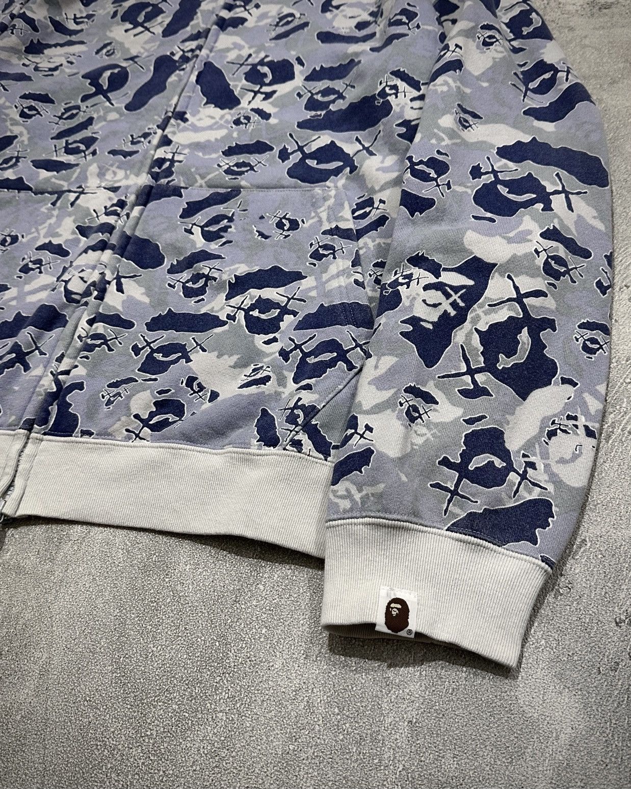 Bape Bape X Kaws Camo Full Zip Hoodie Size US XL / EU 56 / 4 - 3 Thumbnail