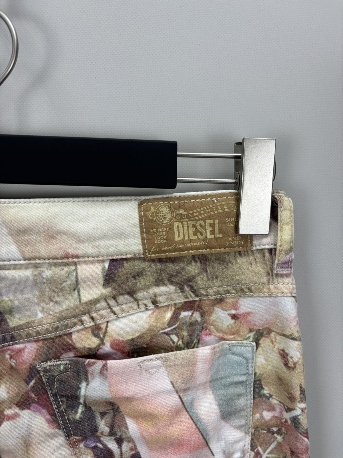 Diesel Womens Y2k pants Diesel Size 28 Color Multicolor Size 25" / US 0 / IT 36 - 8 Thumbnail