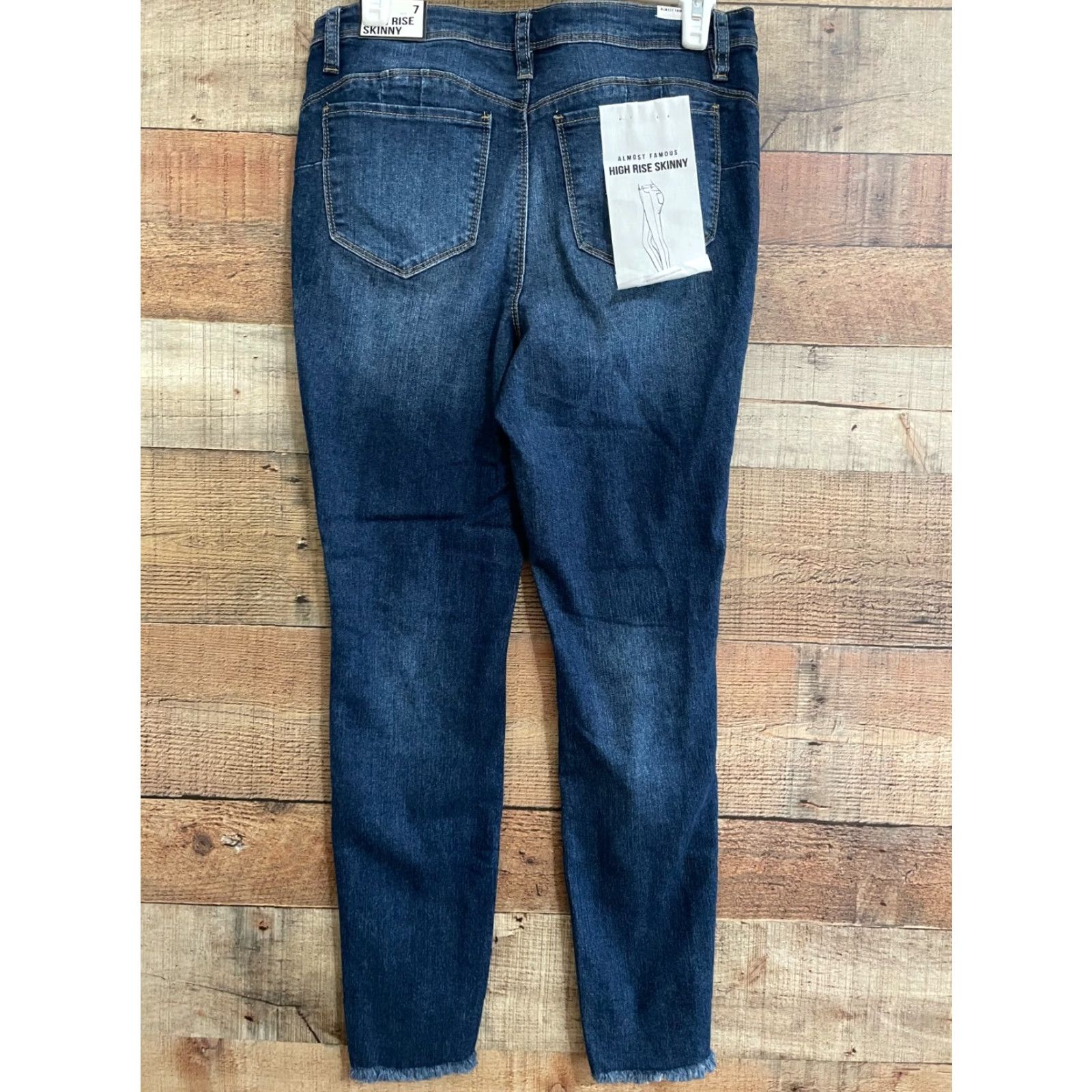 Vintage Nwt Almost Famous High Rise Skinny Jeans Size 7 Blue Size 28" / US 6 / IT 42 - 3 Thumbnail