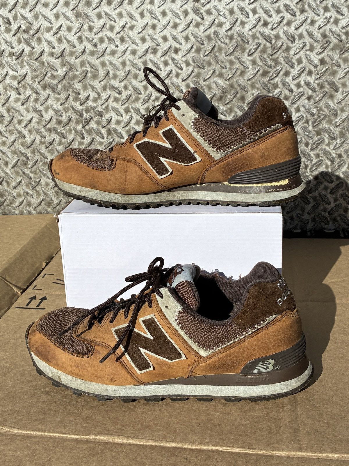 New Balance Size 8 - New Balance Chocolate Thunder Brown Suede Leather Size US 8 / EU 41 - 2 Thumbnail