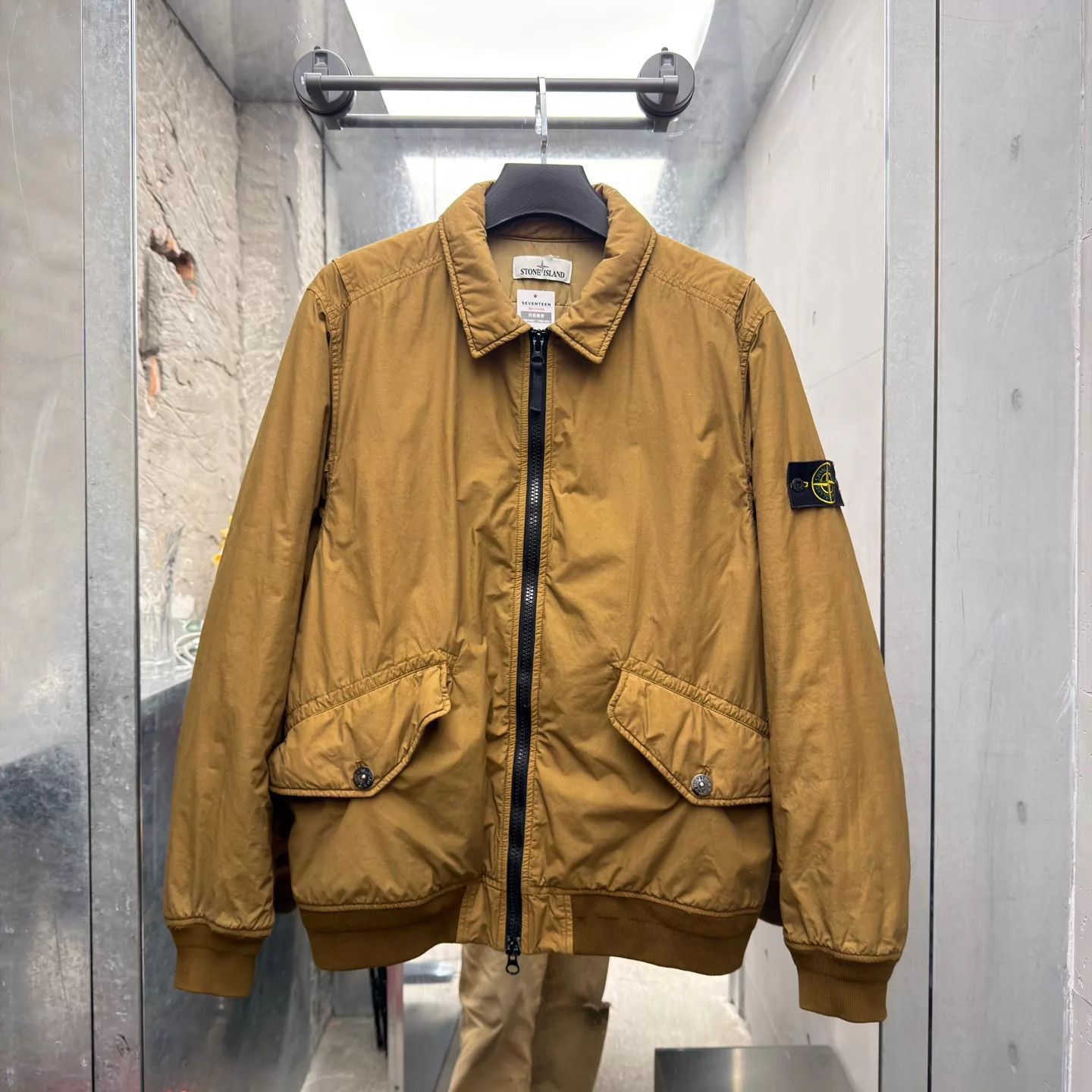 Stone Island Beige Light Jacket with Zip Closure Size L Size US L / EU 52-54 / 3 - 1 Thumbnail