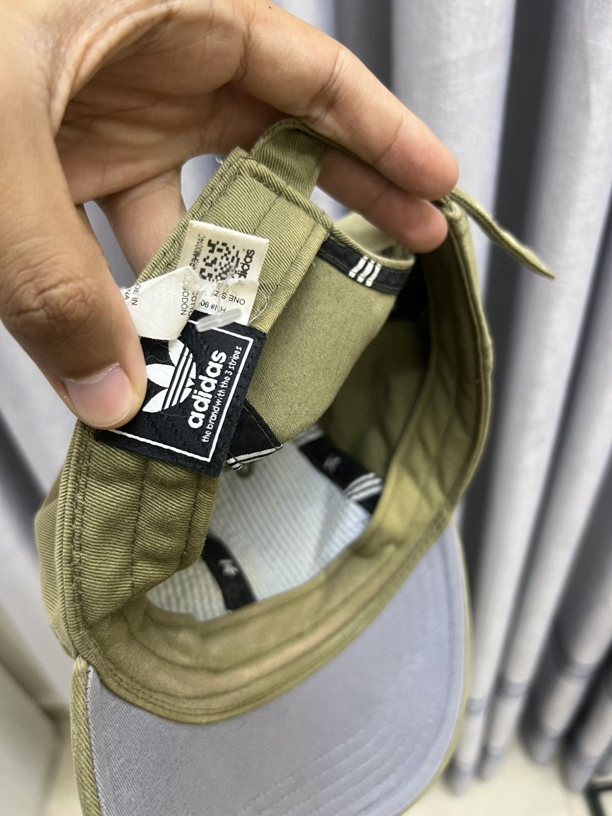 Adidas THRASHED FADED ADIDAS CAP Size ONE SIZE - 4 Thumbnail